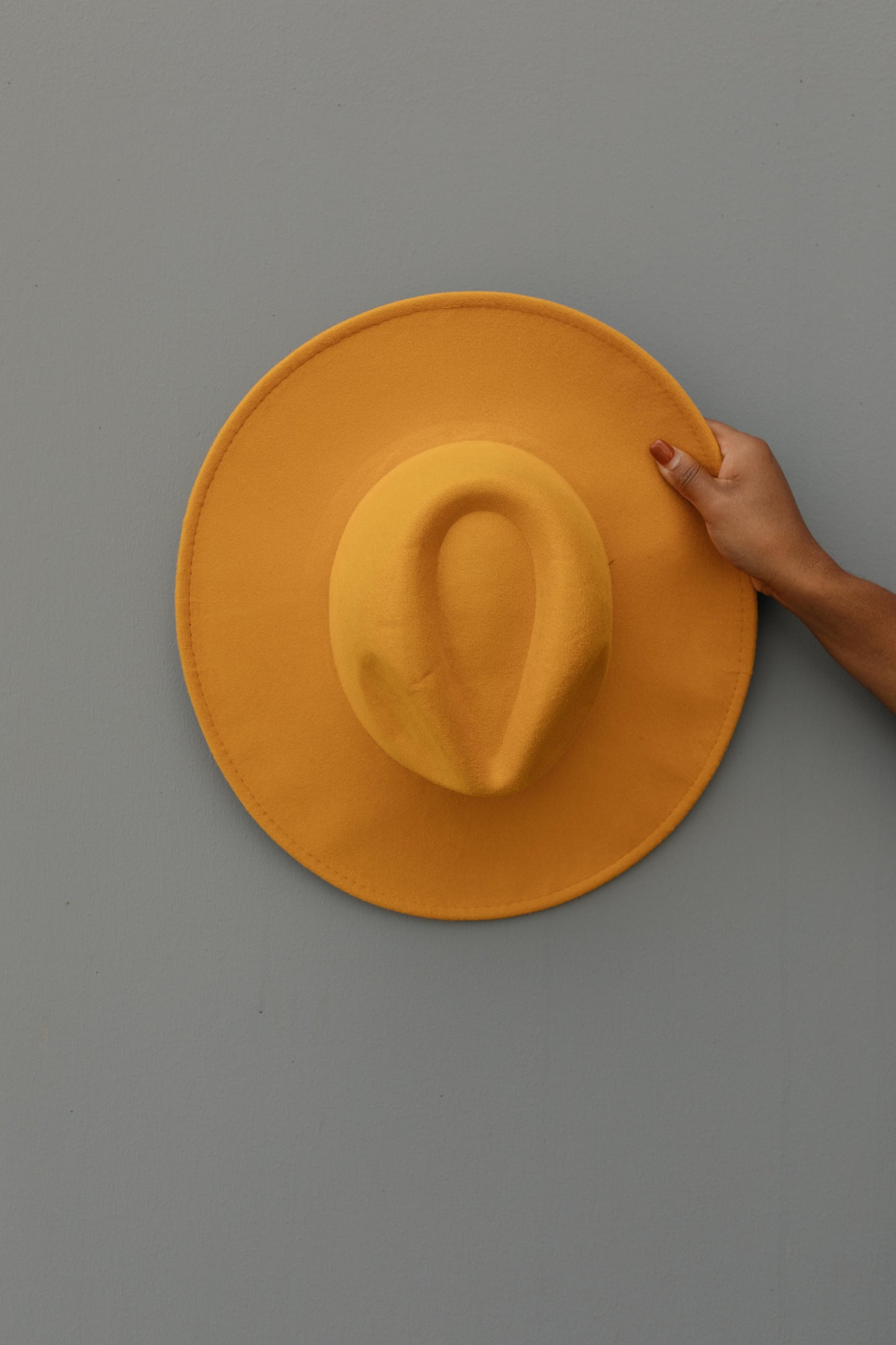 Felicity Flat Brim Hat In Honey