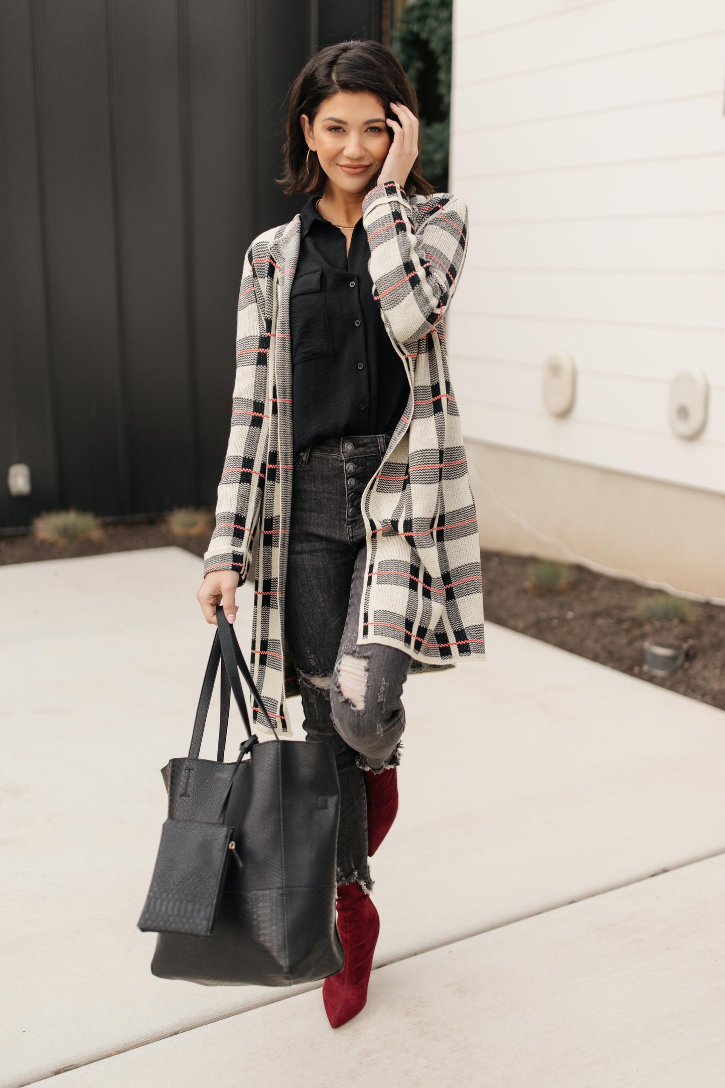 Business Casual Cardigan in Plaid