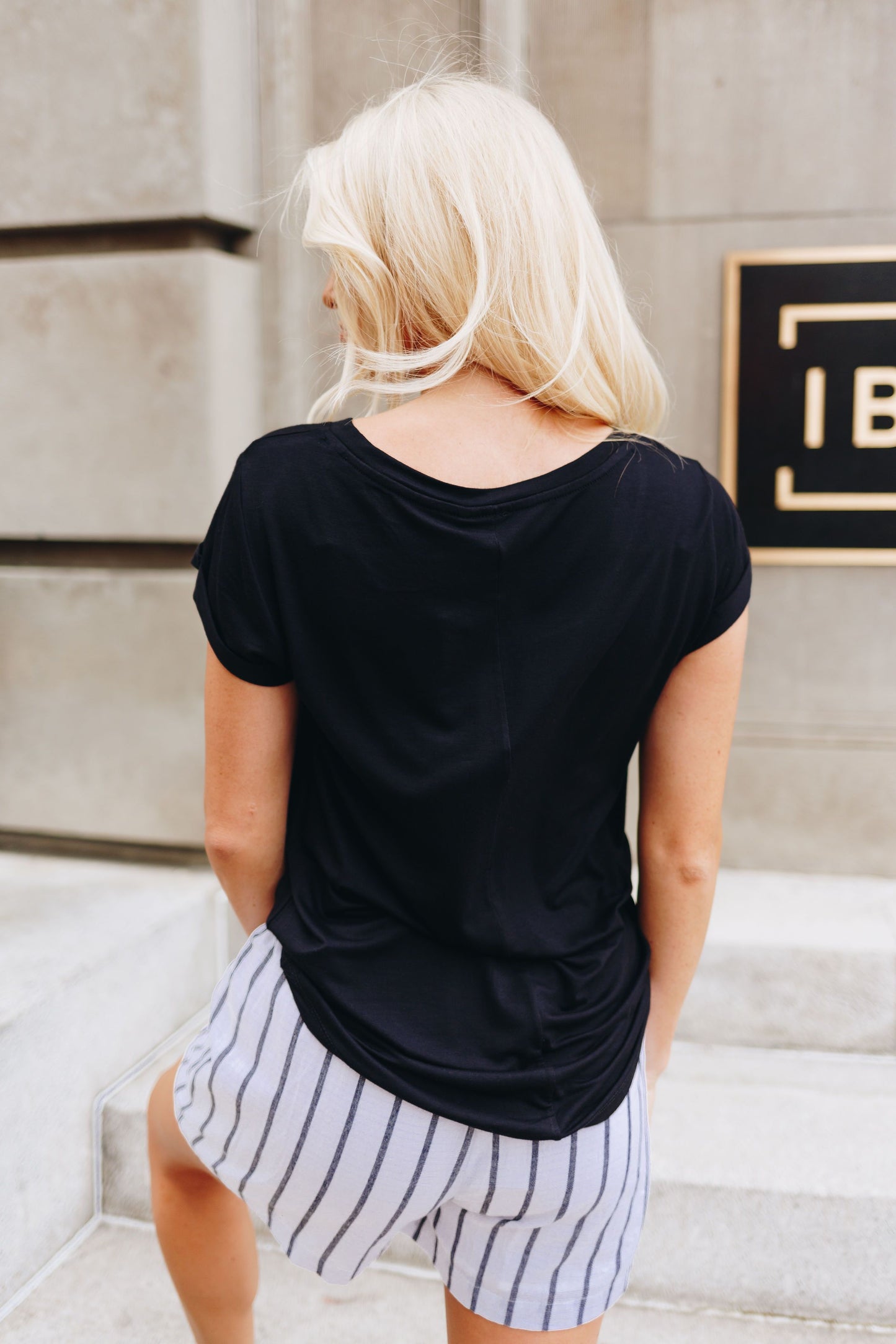Simply Fabulous Athleisure Tee In Black