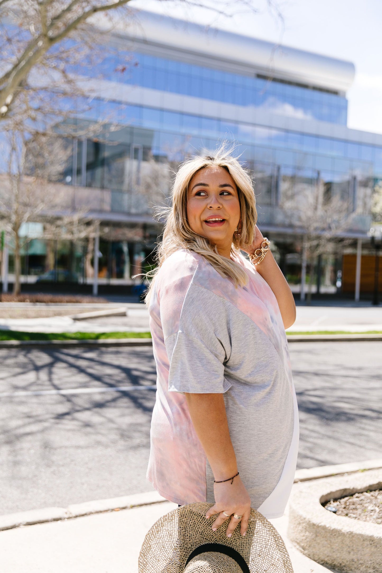 Cool Slice Of Tie Dye Top In Gray