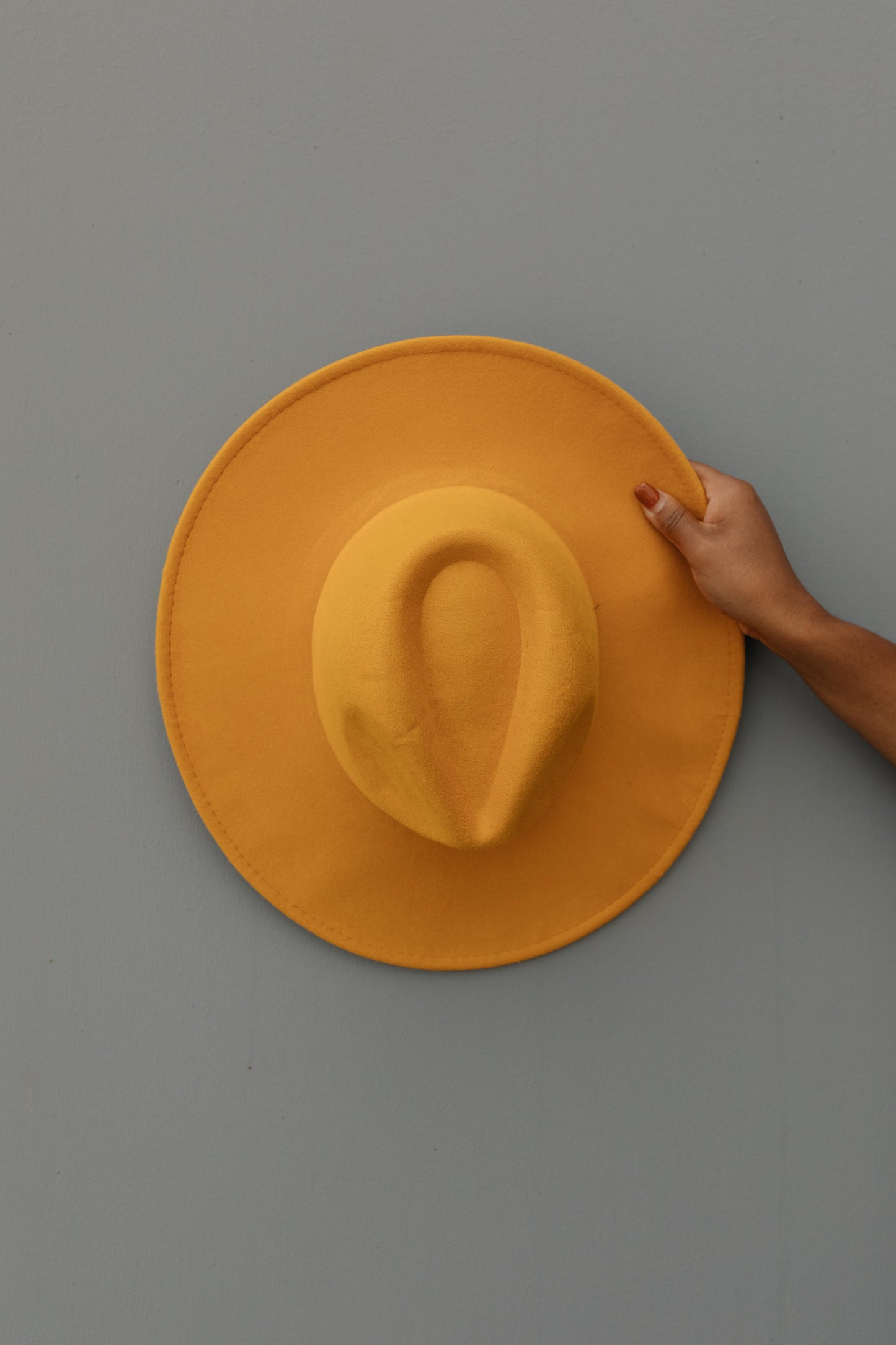 Felicity Flat Brim Hat In Honey