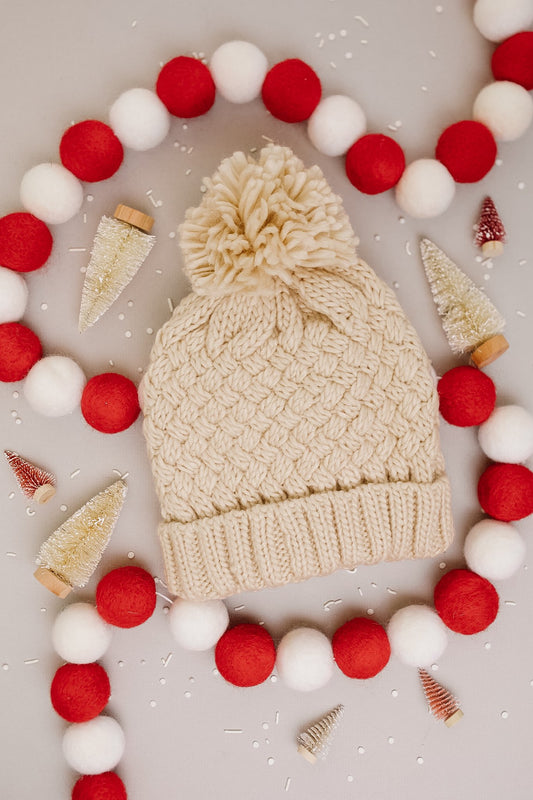 Bella Knit Beanie in Cream