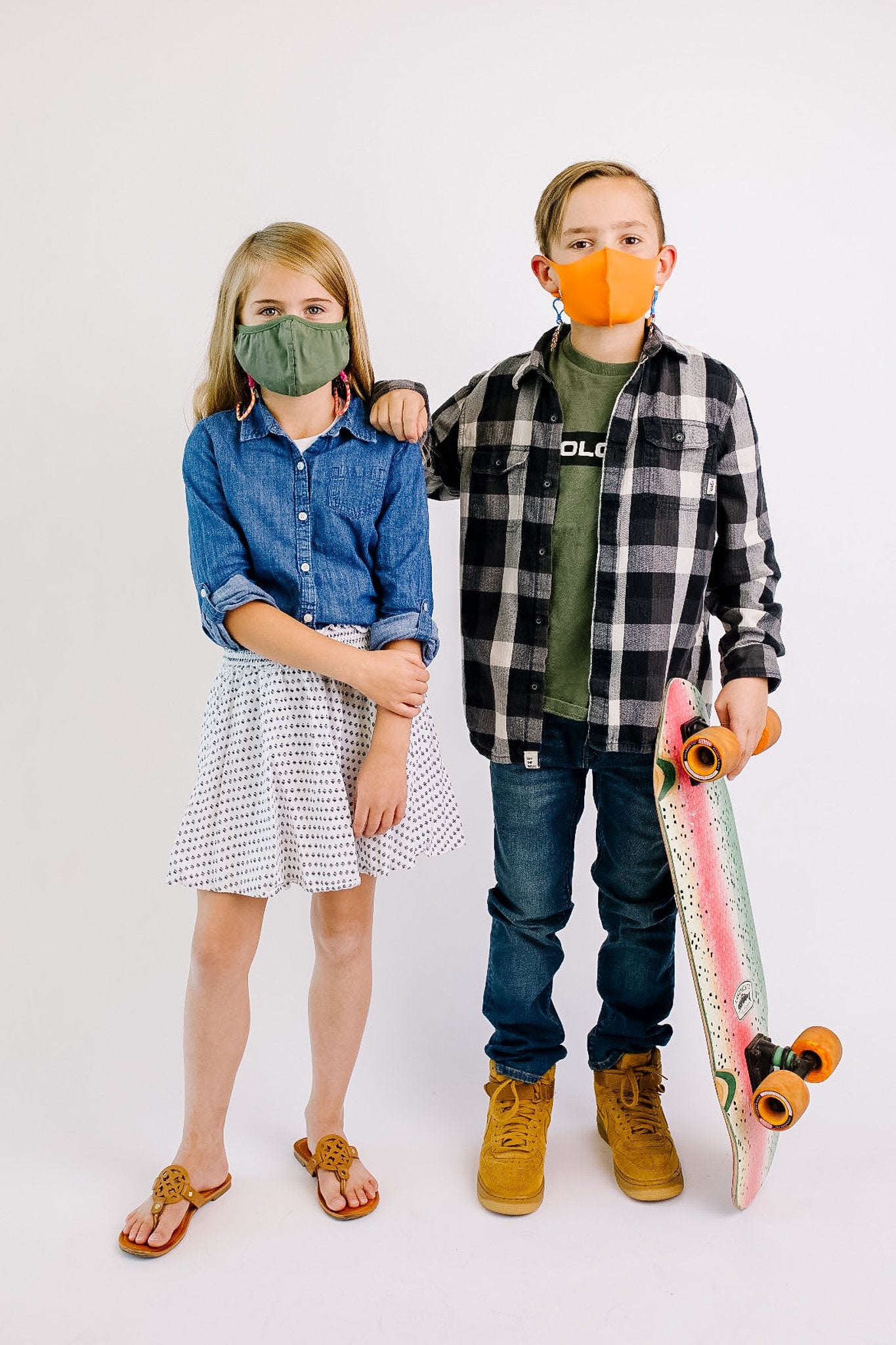 Keep Your Kids Safe Multi-Use Lanyard in Pink