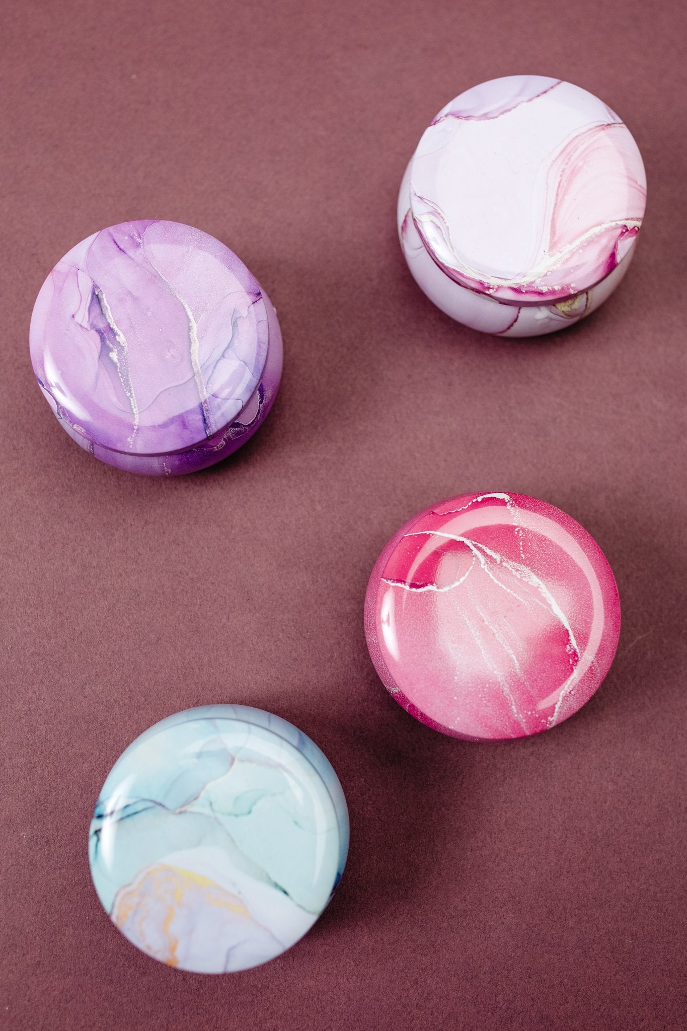 Merry Marbled Candles