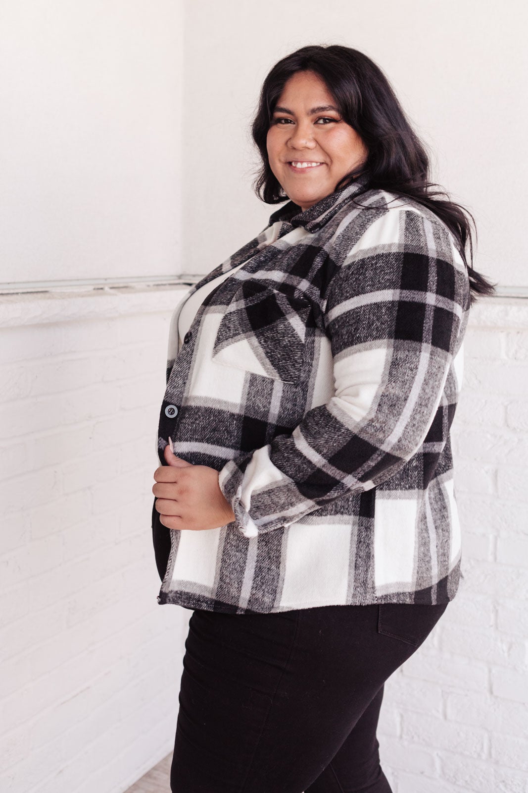 Aspen Shacket in Black