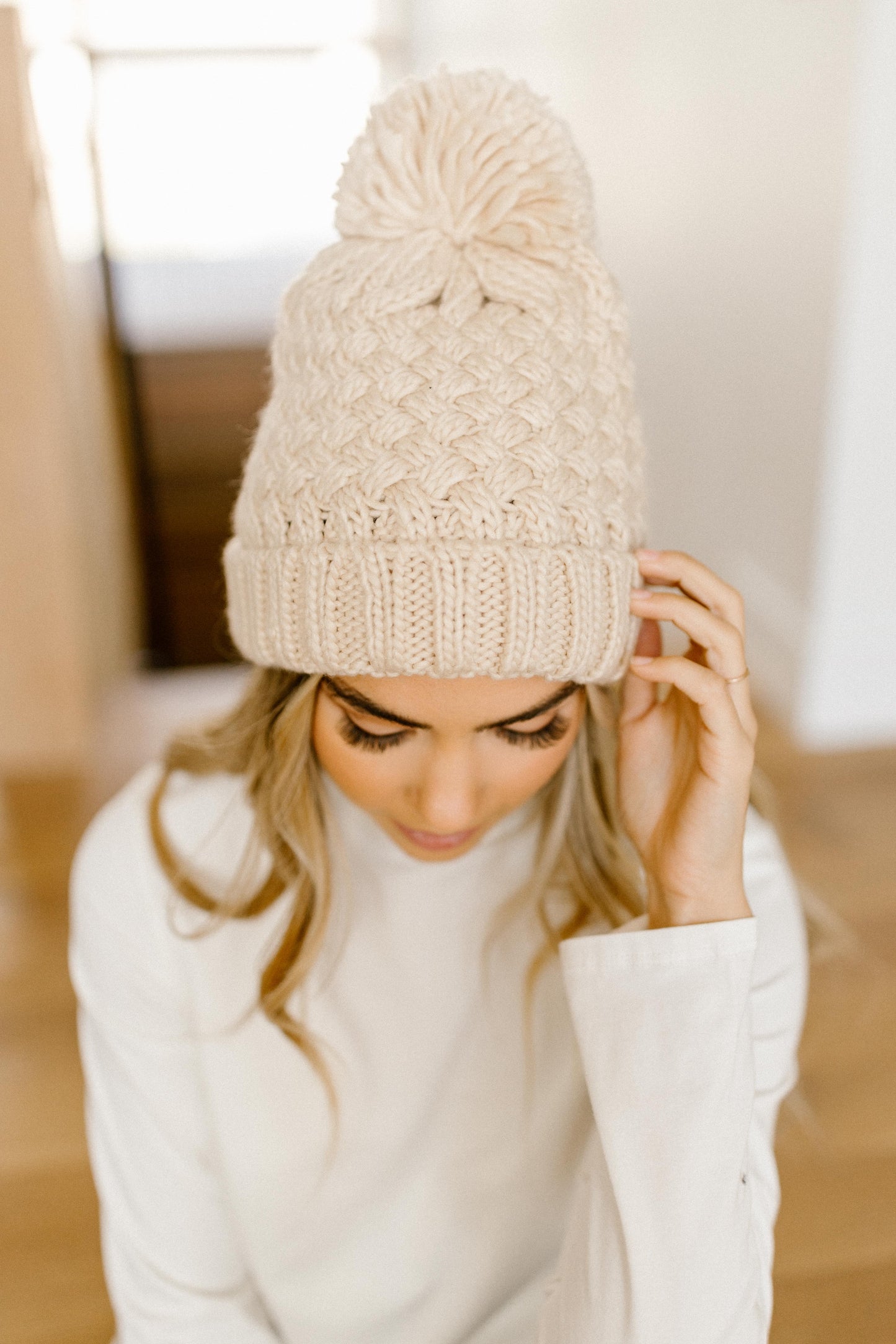 Bella Knit Beanie in Cream