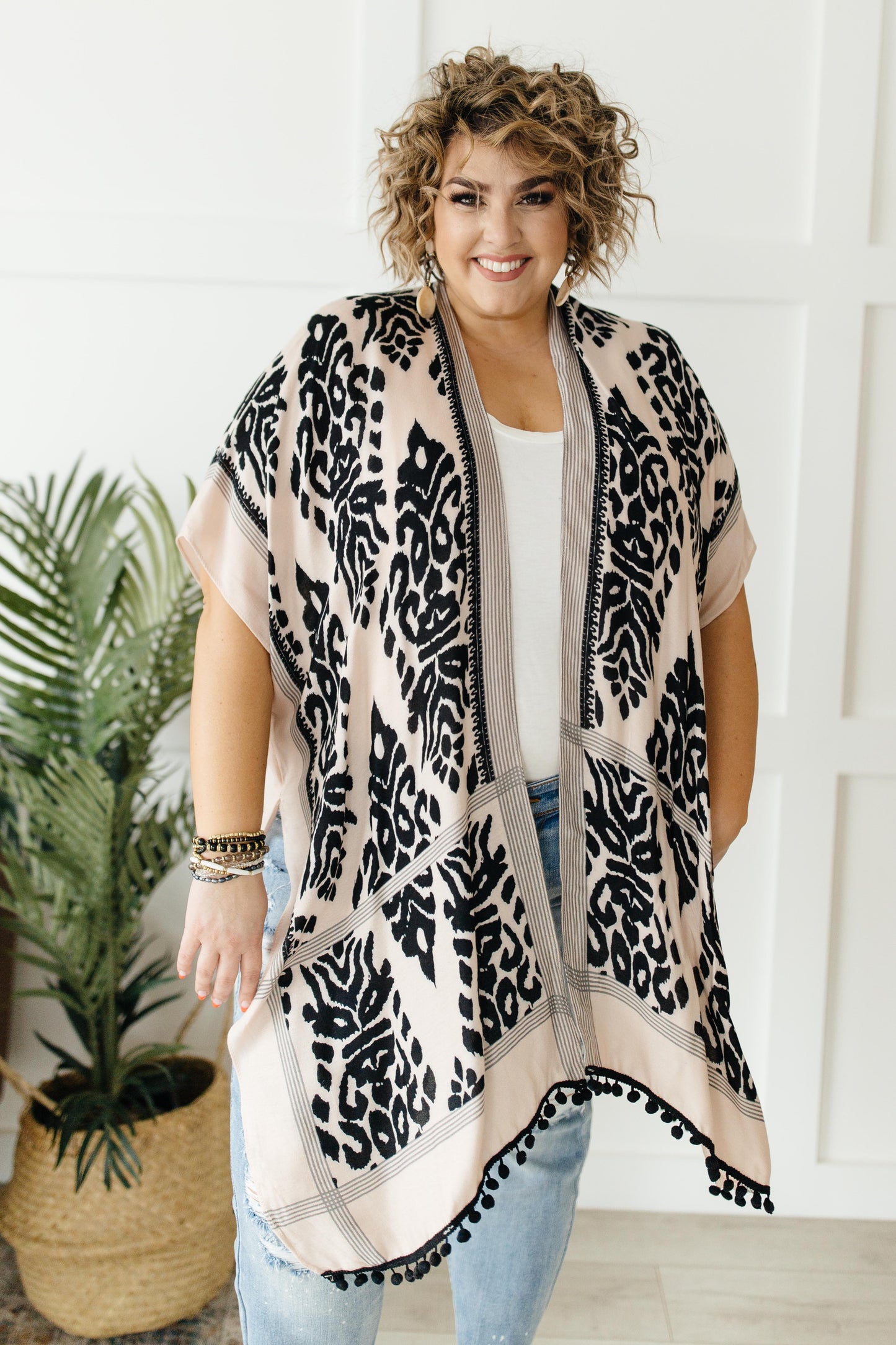 Black & Blush Print Kimono