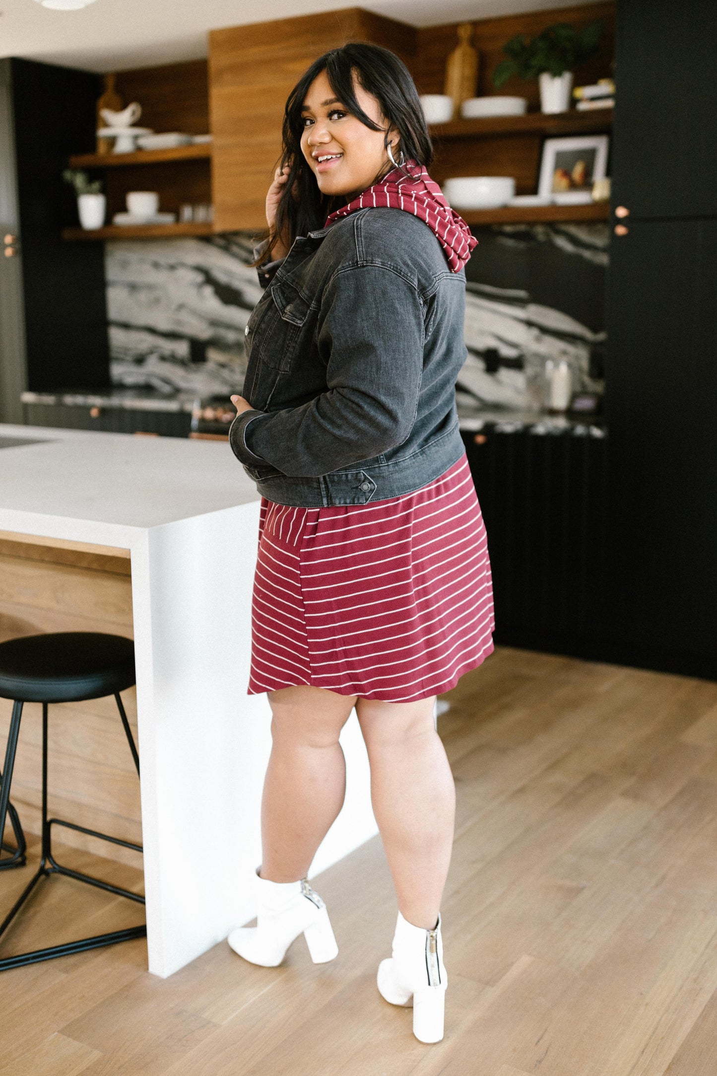 Casually Dressed Up Dress in Burgundy