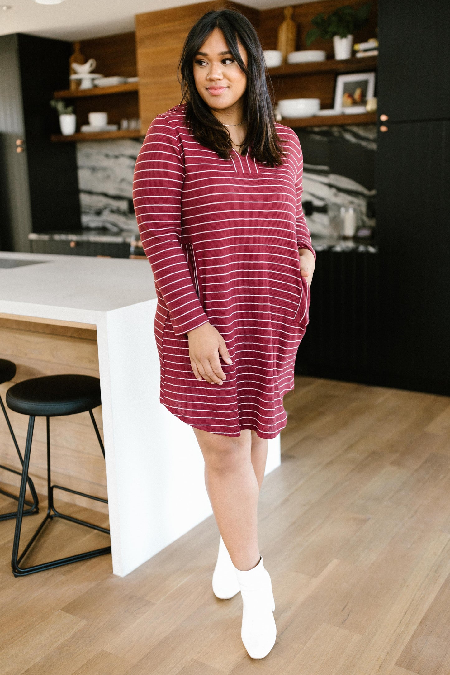 Casually Dressed Up Dress in Burgundy