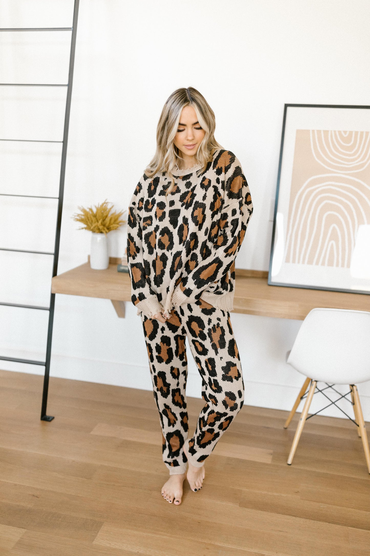 Chasing Sleep Lounge Set Top in Leopard