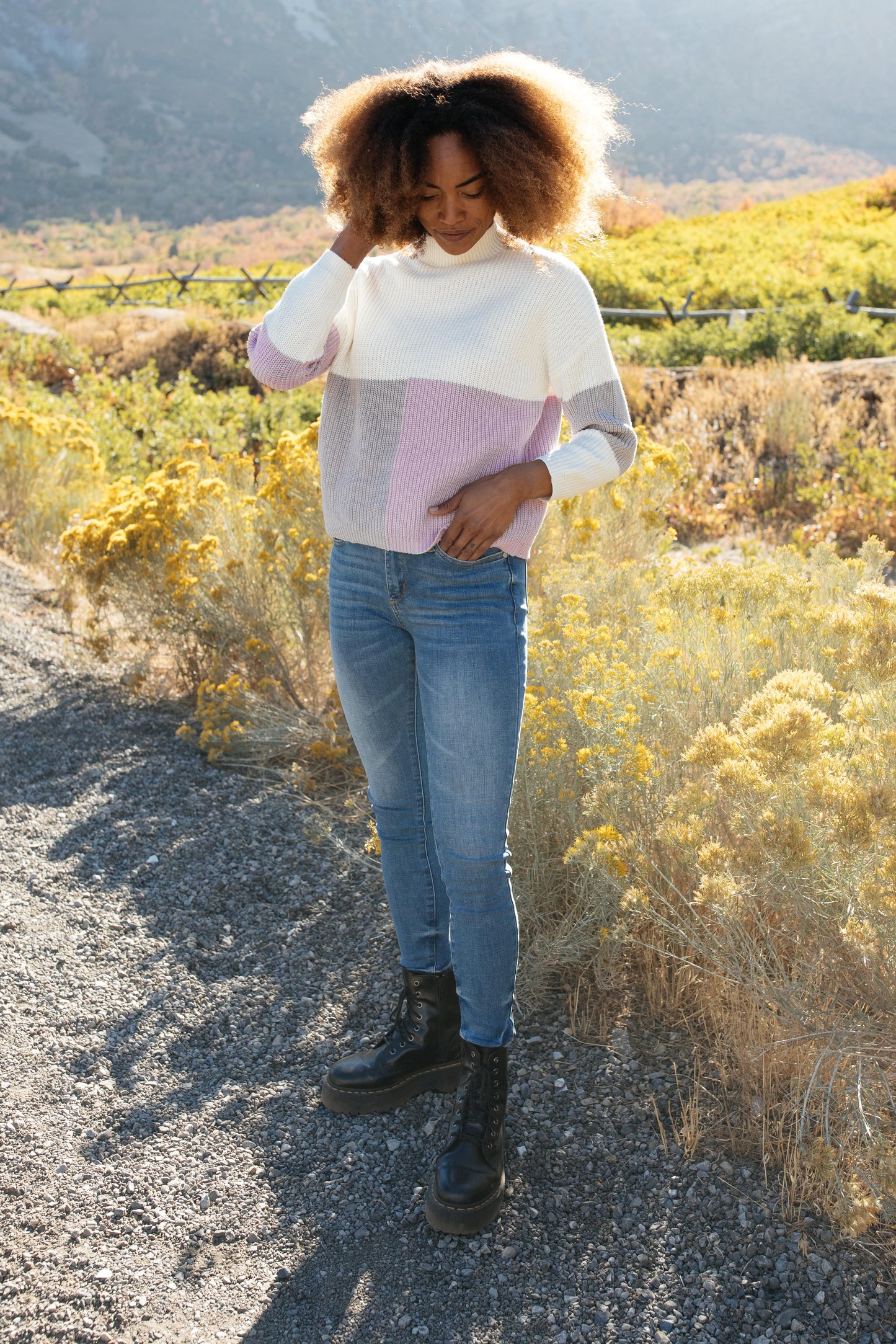 DOORBUSTER Color Block Top in Lavender