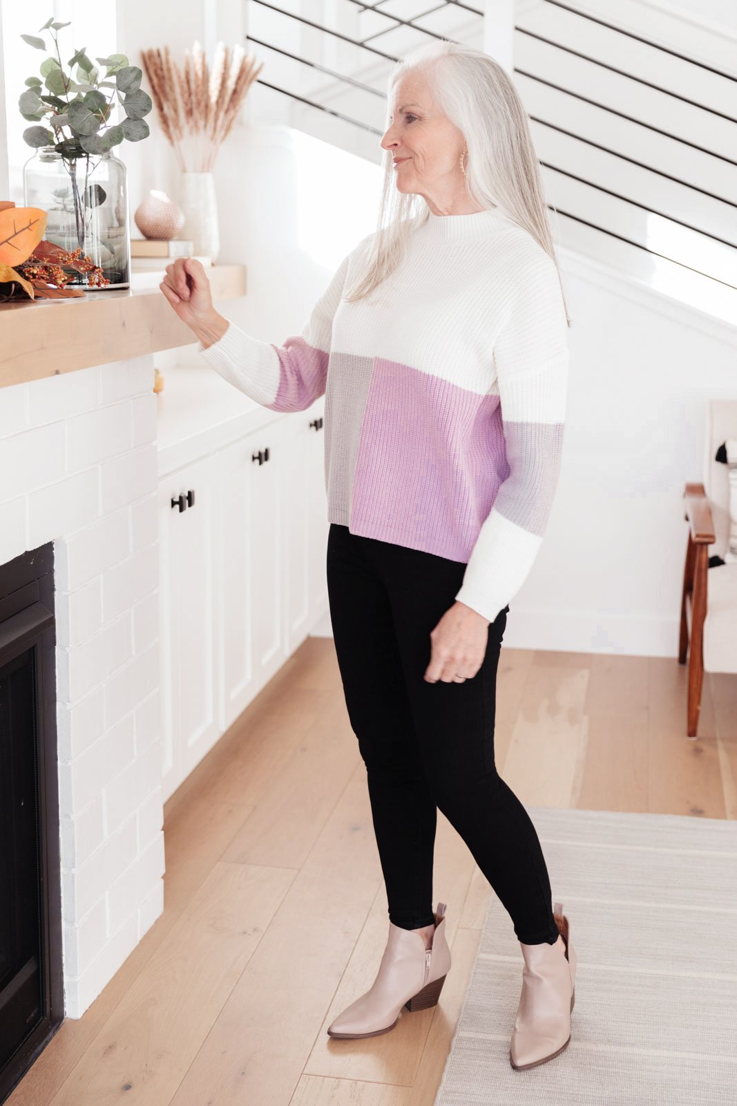 DOORBUSTER Color Block Top in Lavender