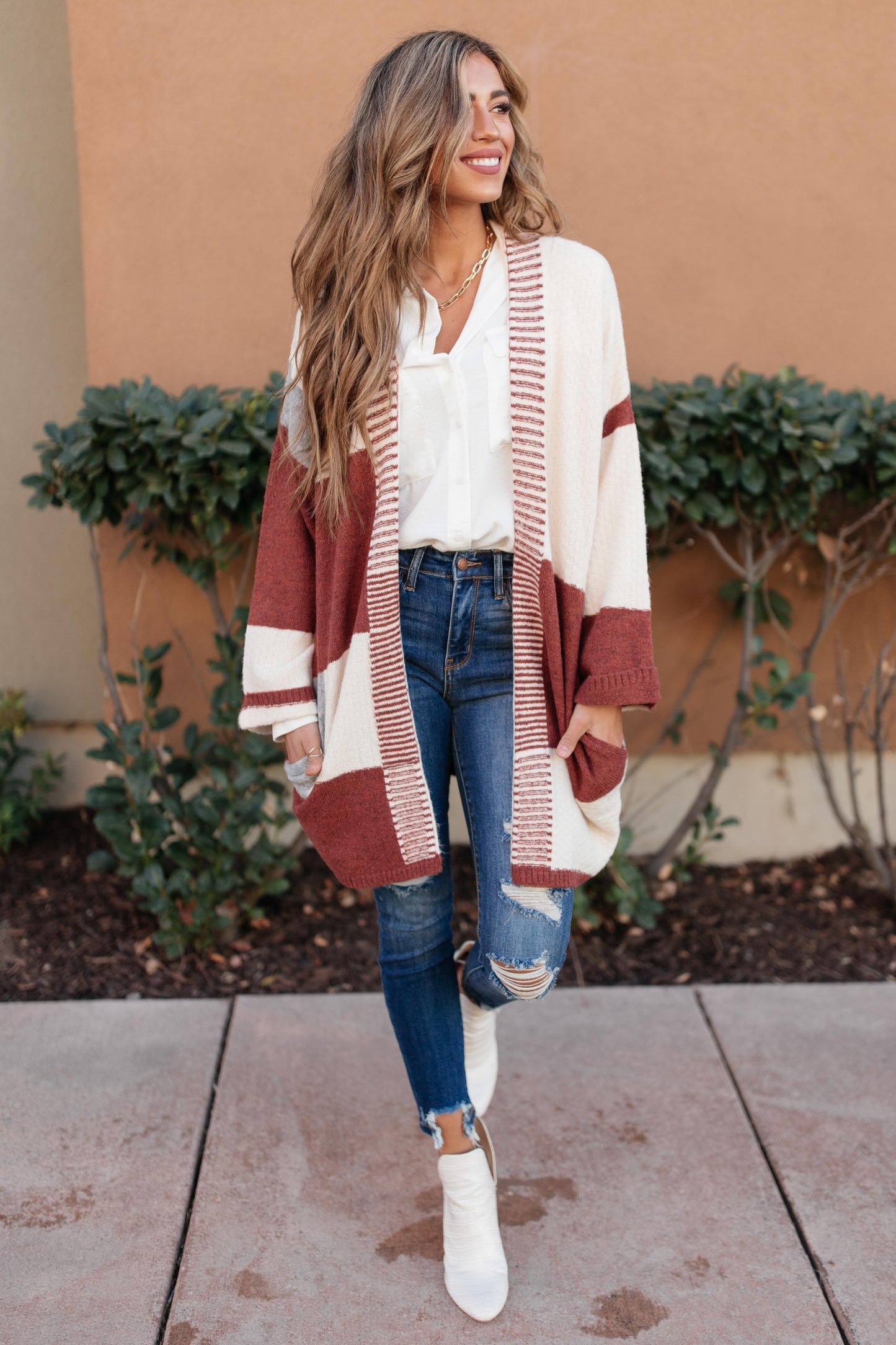 DOORBUSTER Chunky Patterns Cardigan in Rust