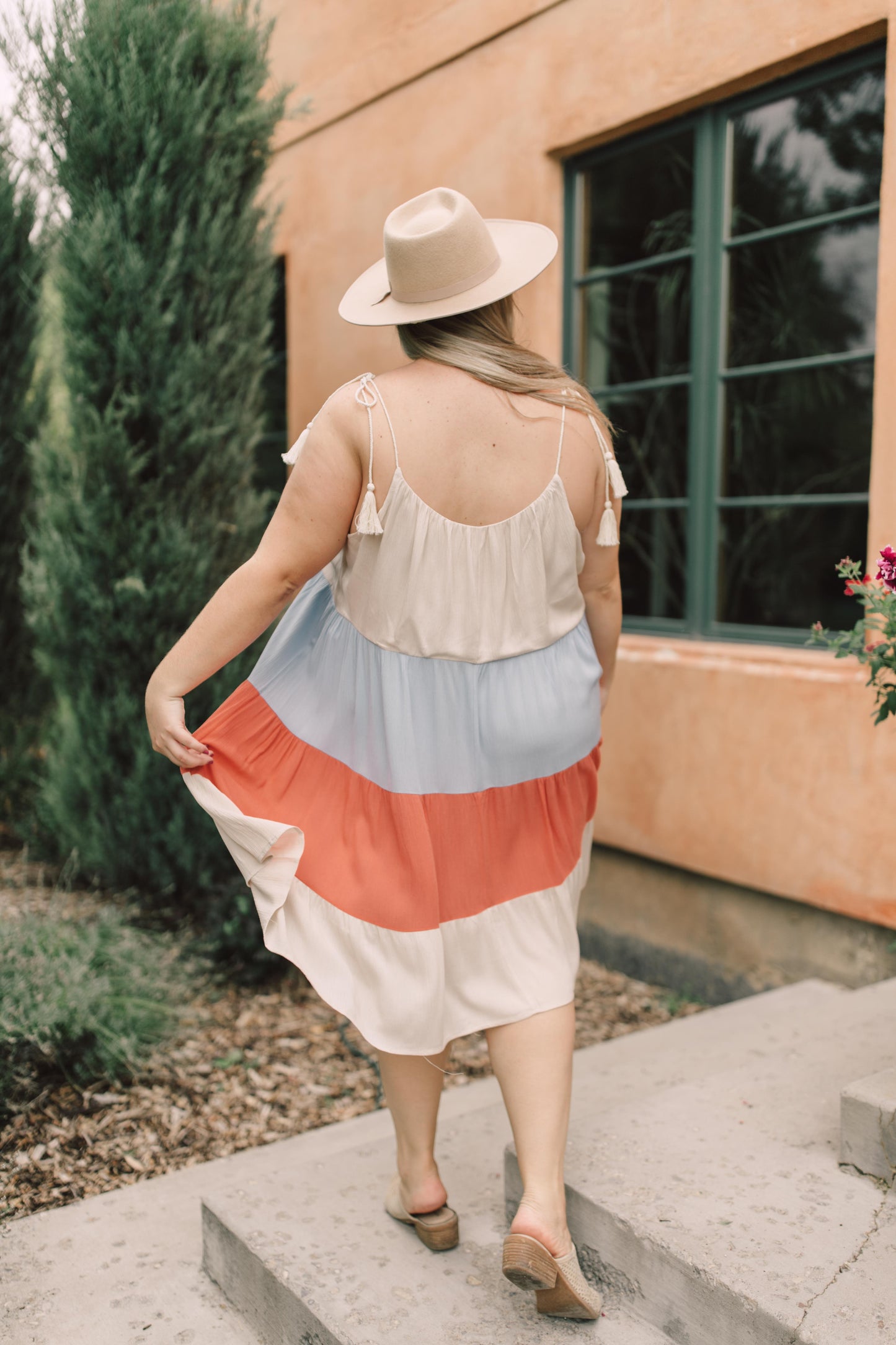 Color Block Ruffles Midi Dress In Coral