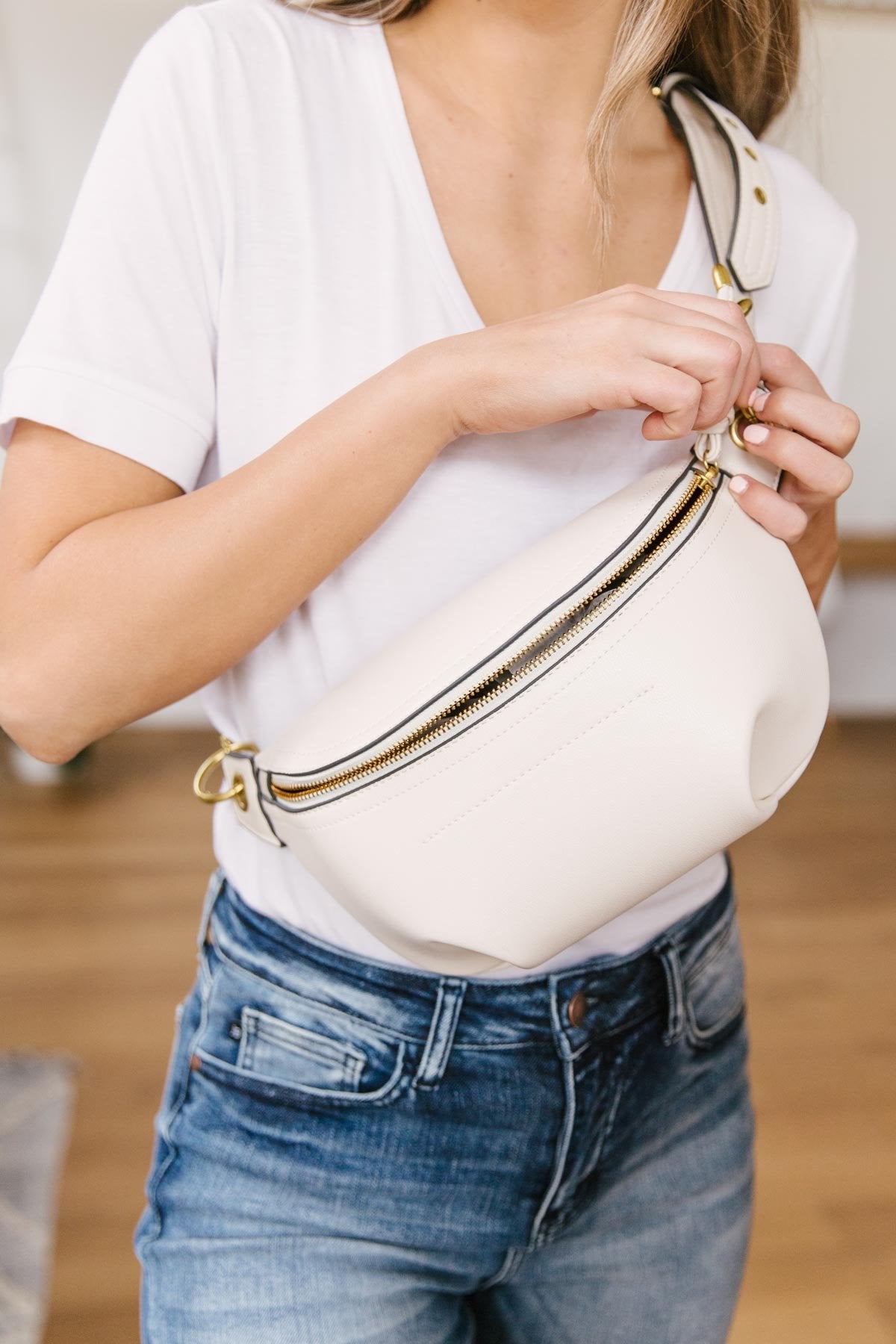 Crossbody Summer Bag in Cream