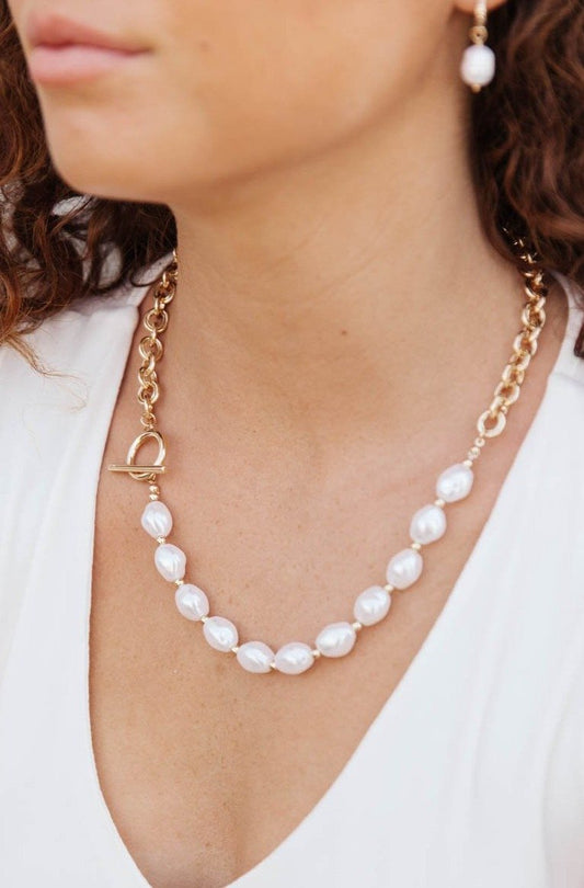 Half Pearl Necklace