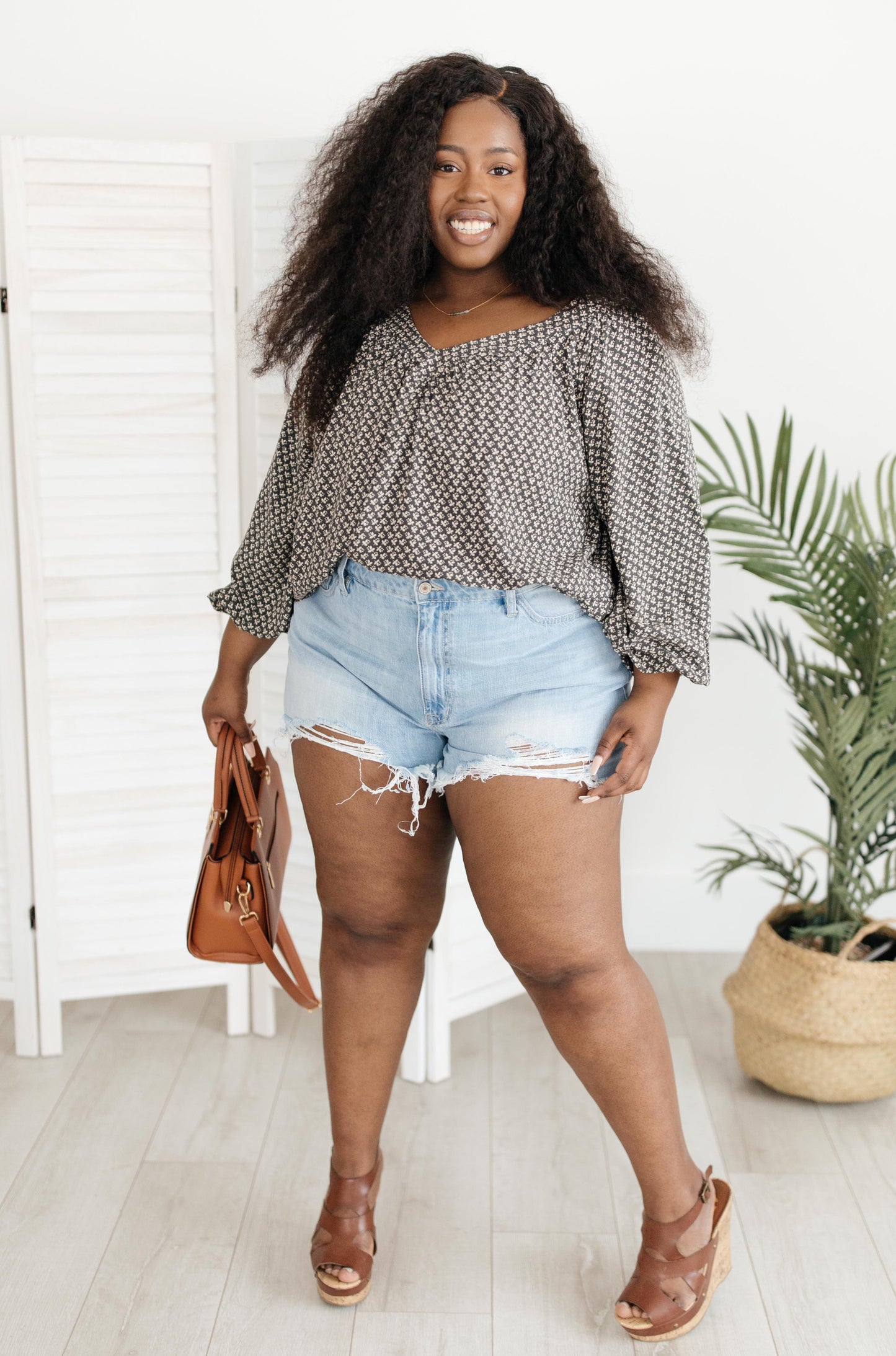 Feelin' The Breeze Blouse in Charcoal
