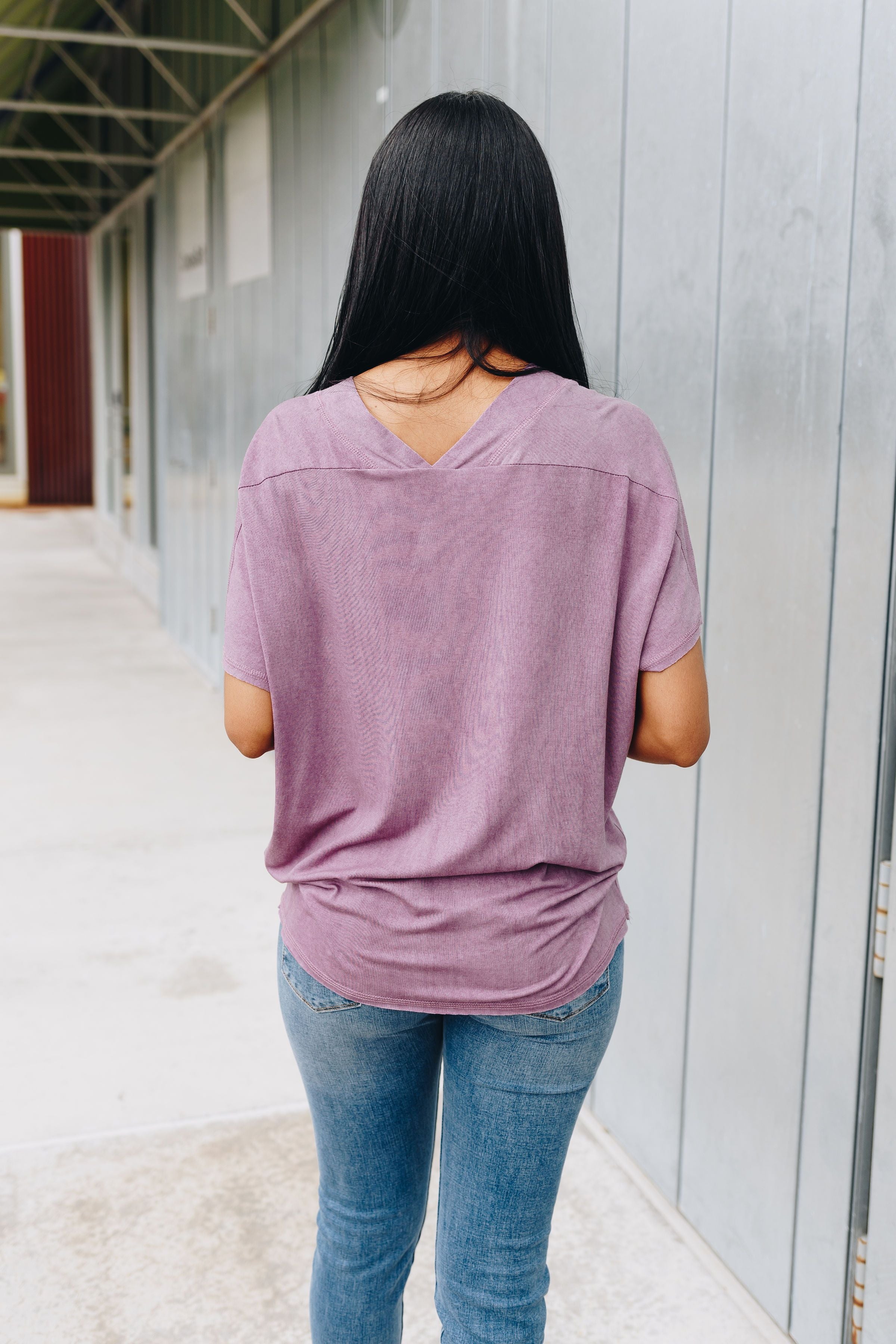 It's All About The V Tee In Mauve