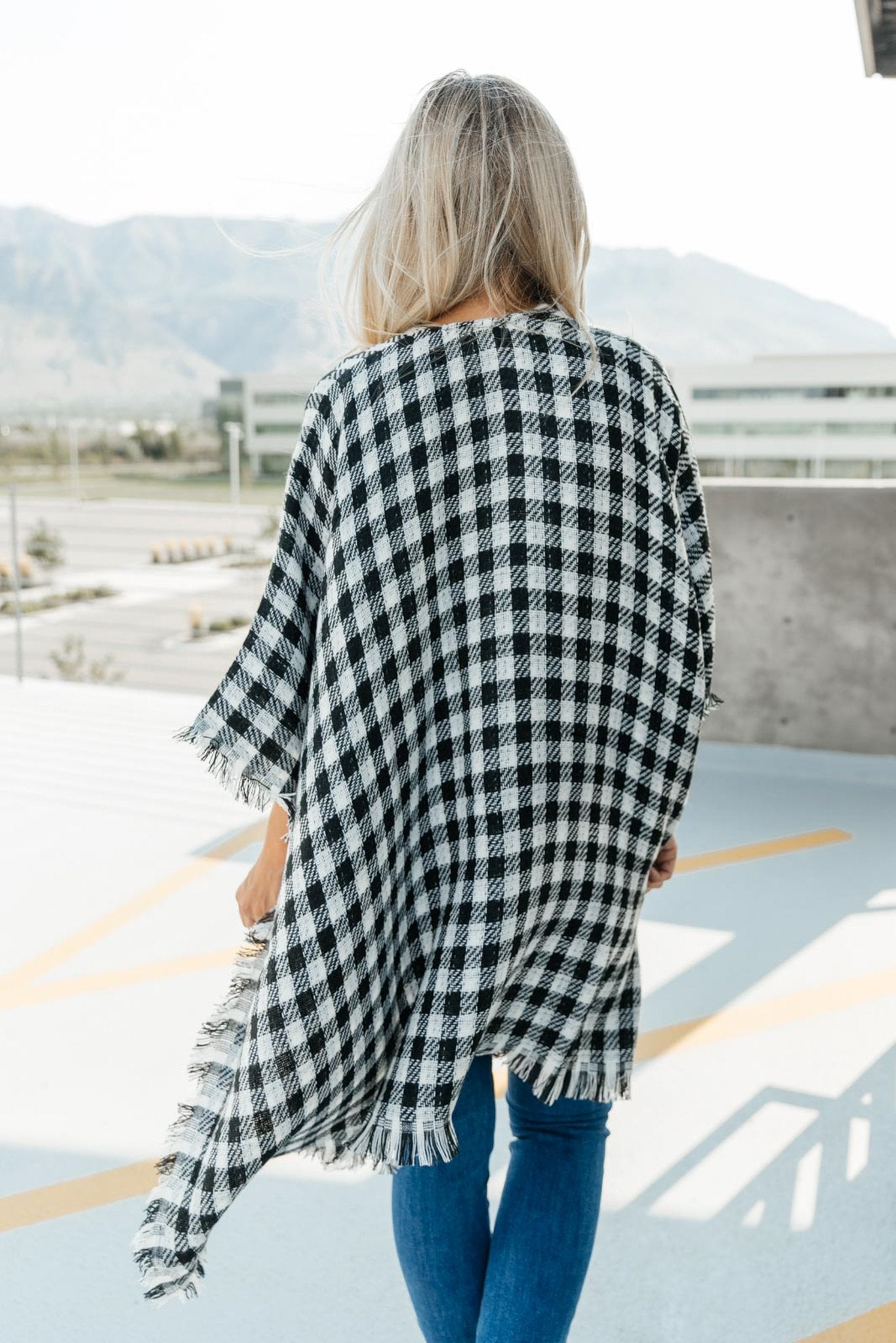 Lumber Jill Wrap in Black/White