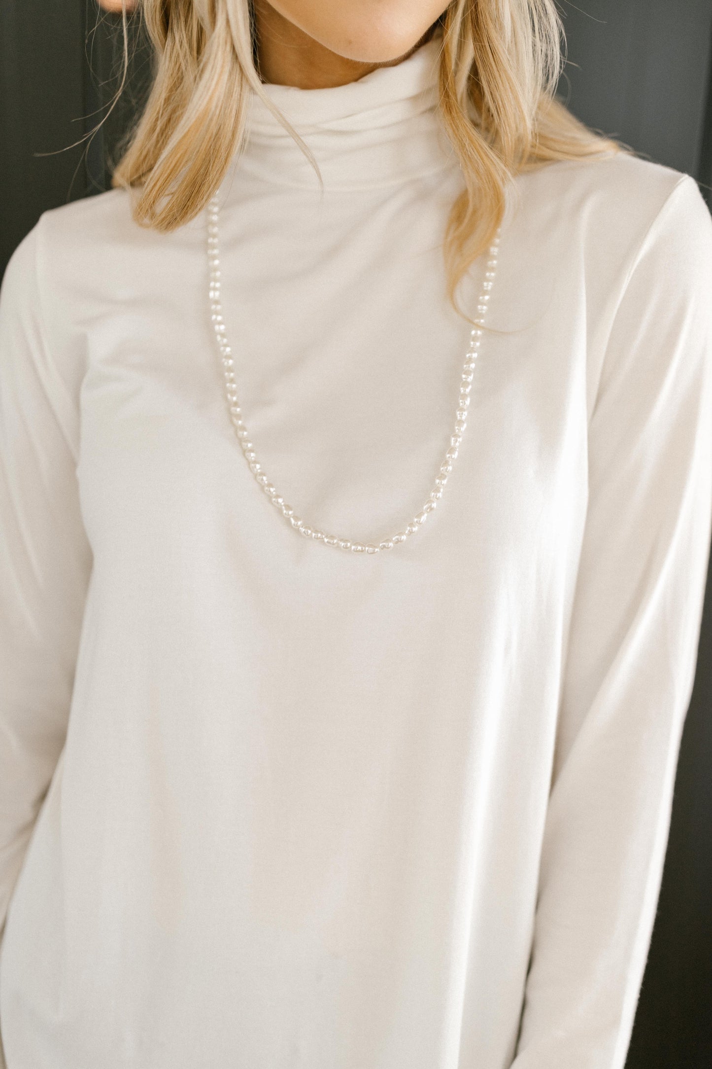 Many Occasions Pearl Lanyard