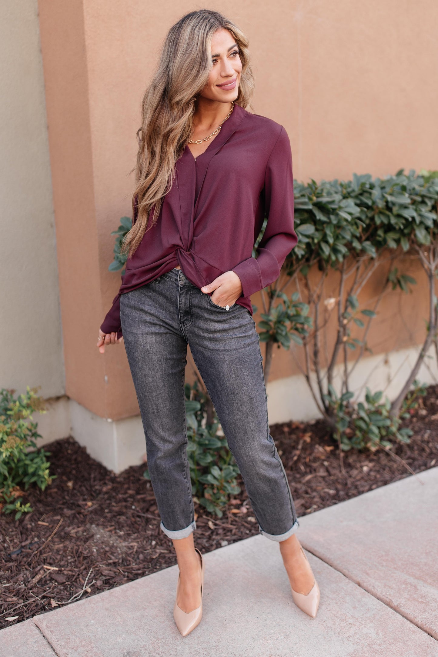 Office Miss Top in Burgundy