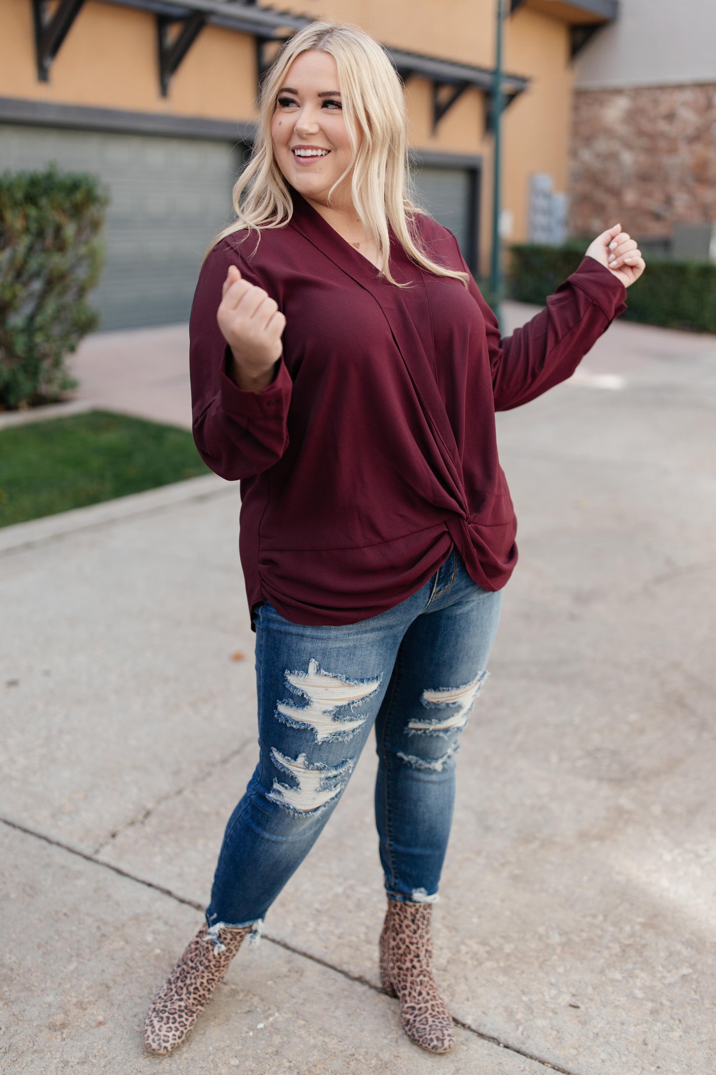 Office Miss Top in Burgundy