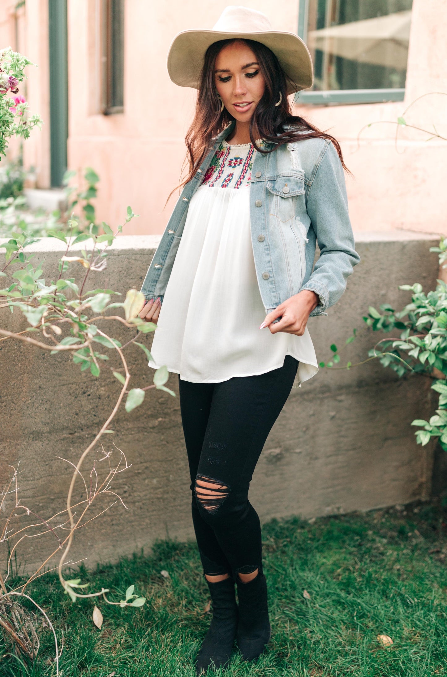 Prickly Business Embroidered Top In White