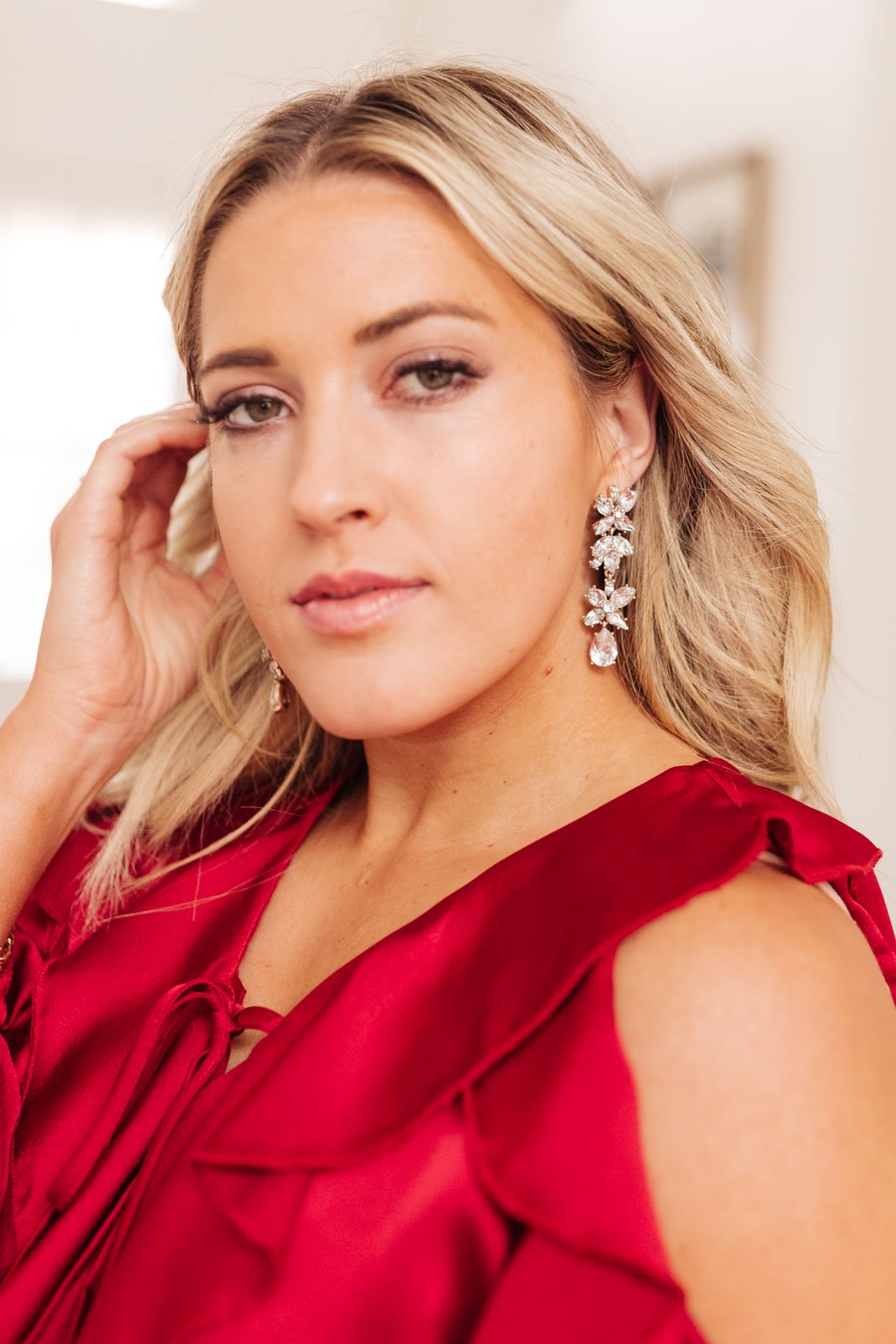 Rhinestone Tiered Floral Drop Earrings