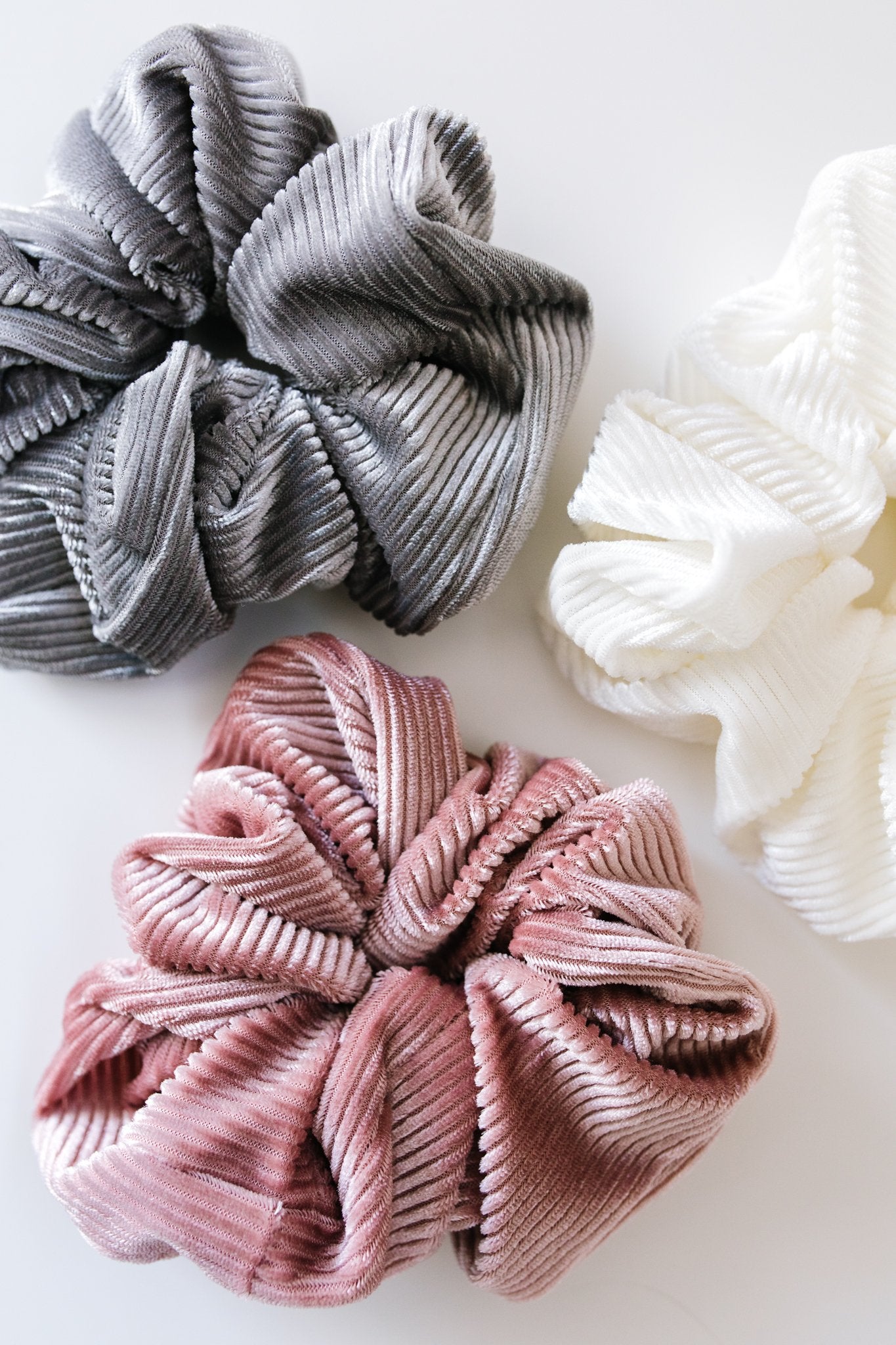 Ribbed & Velvet Scrunchie Set