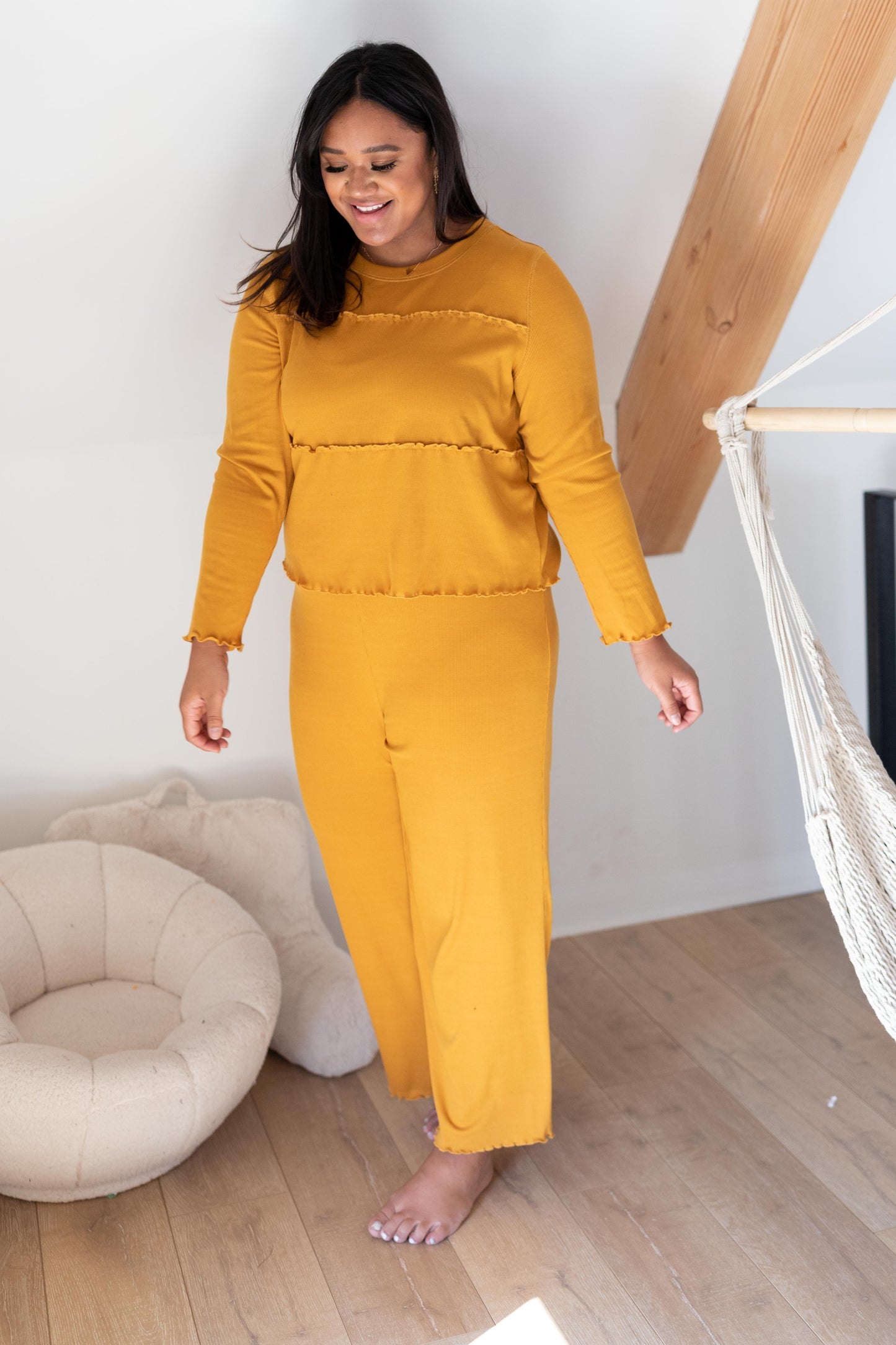 Ruffly Daffodil Top