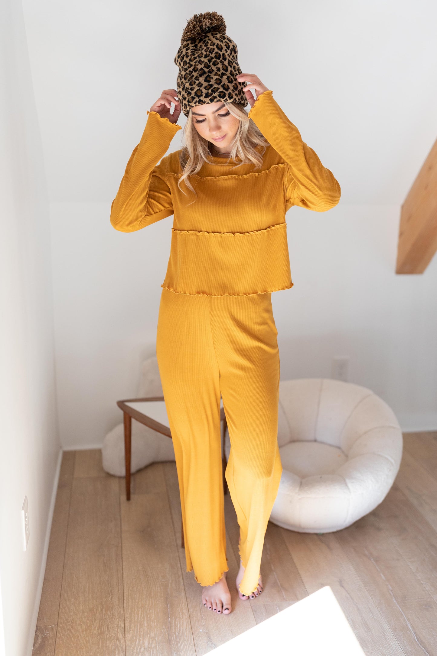 Ruffly Daffodil Top