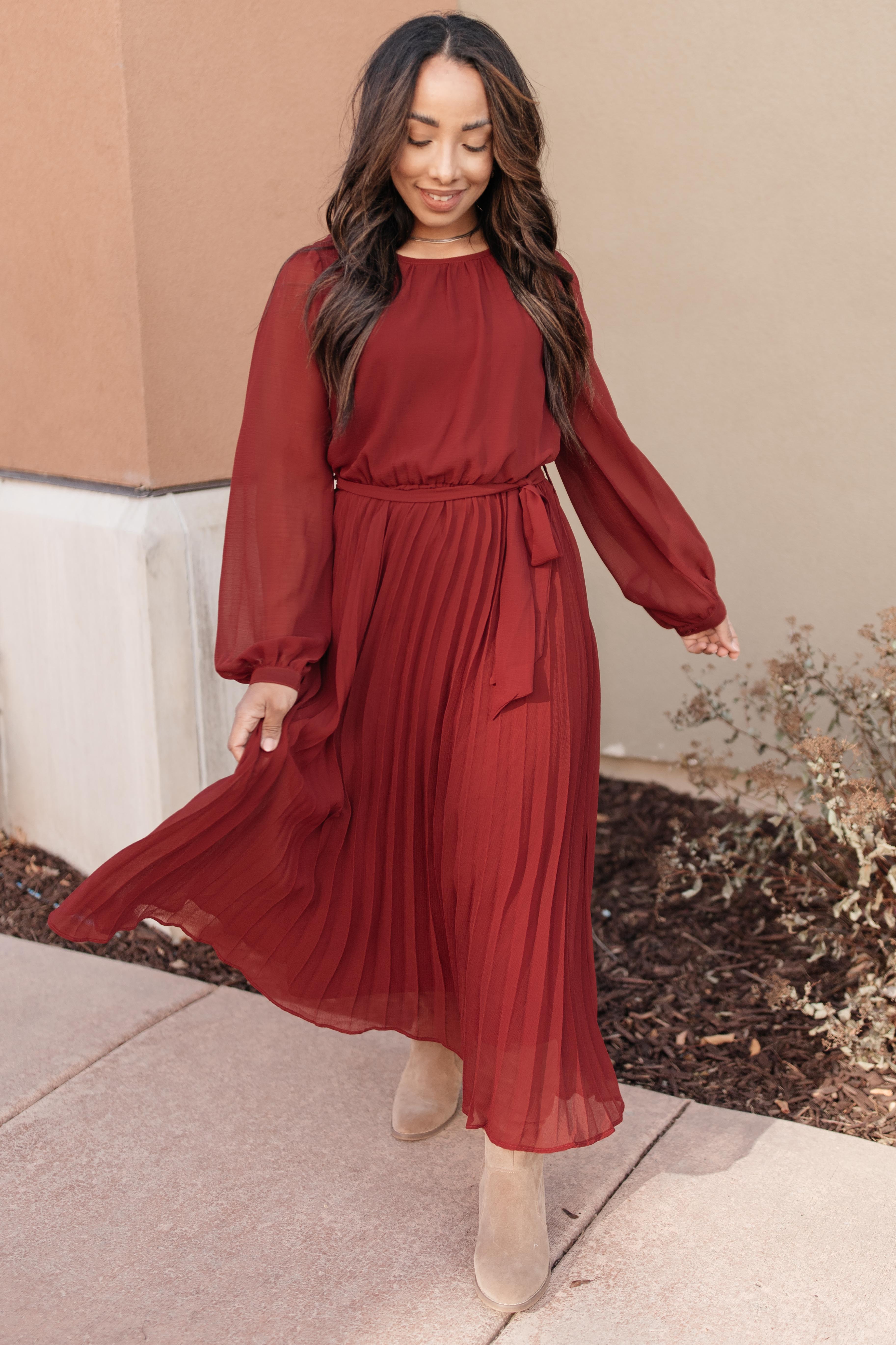 Simple And Pleated Dress in Rust
