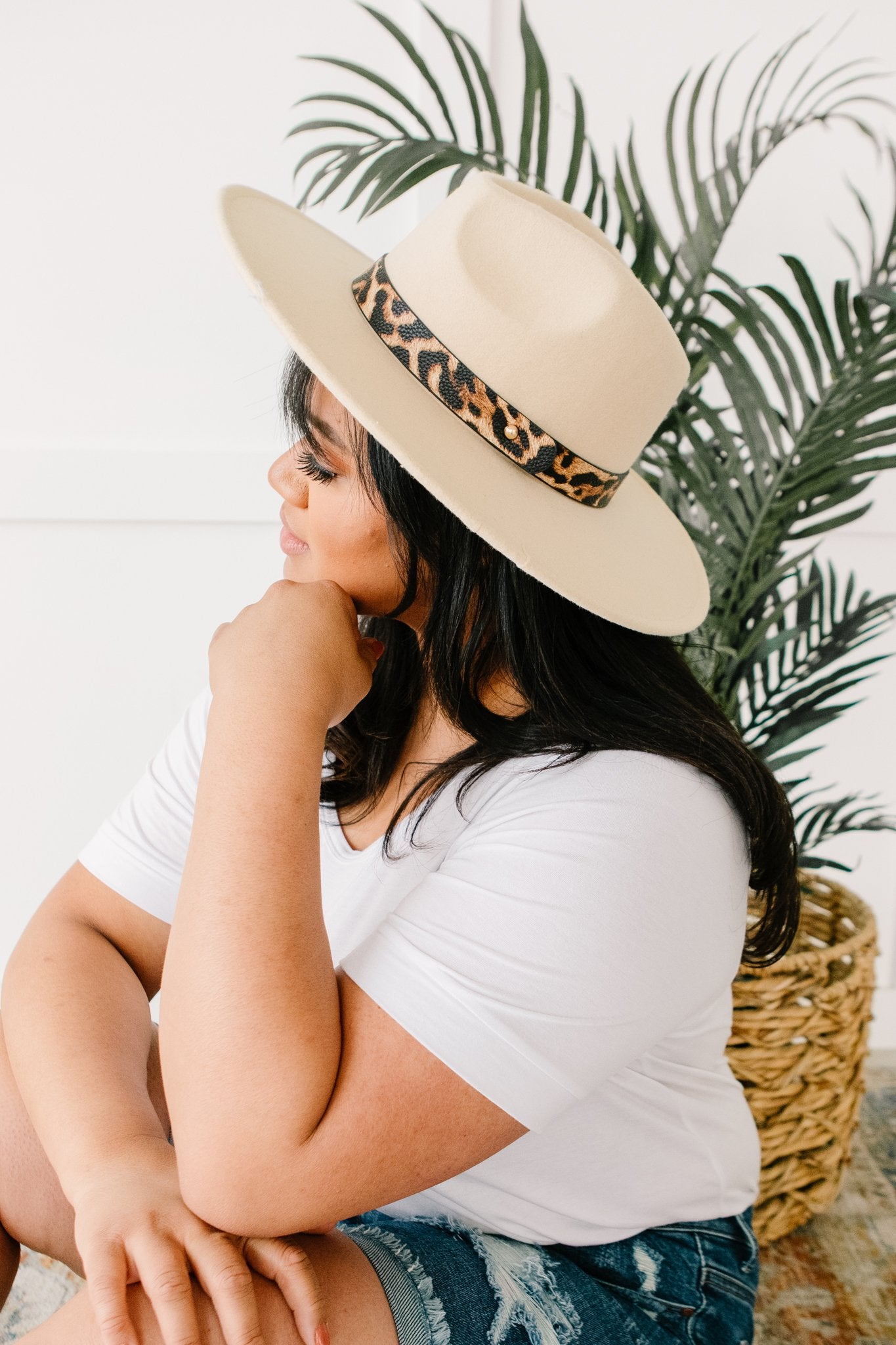 Stripe Of Sassy Hat in Ivory