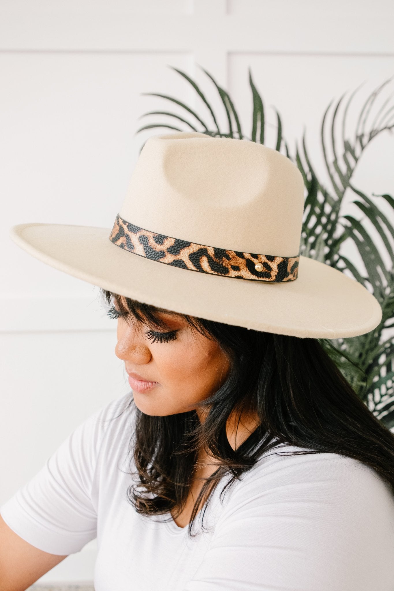 Stripe Of Sassy Hat in Ivory