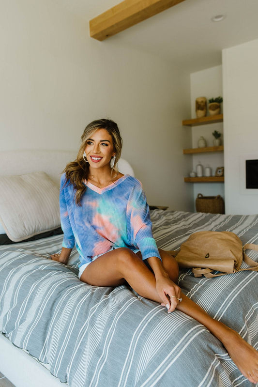 Textured Tie Dye V-Neck Top