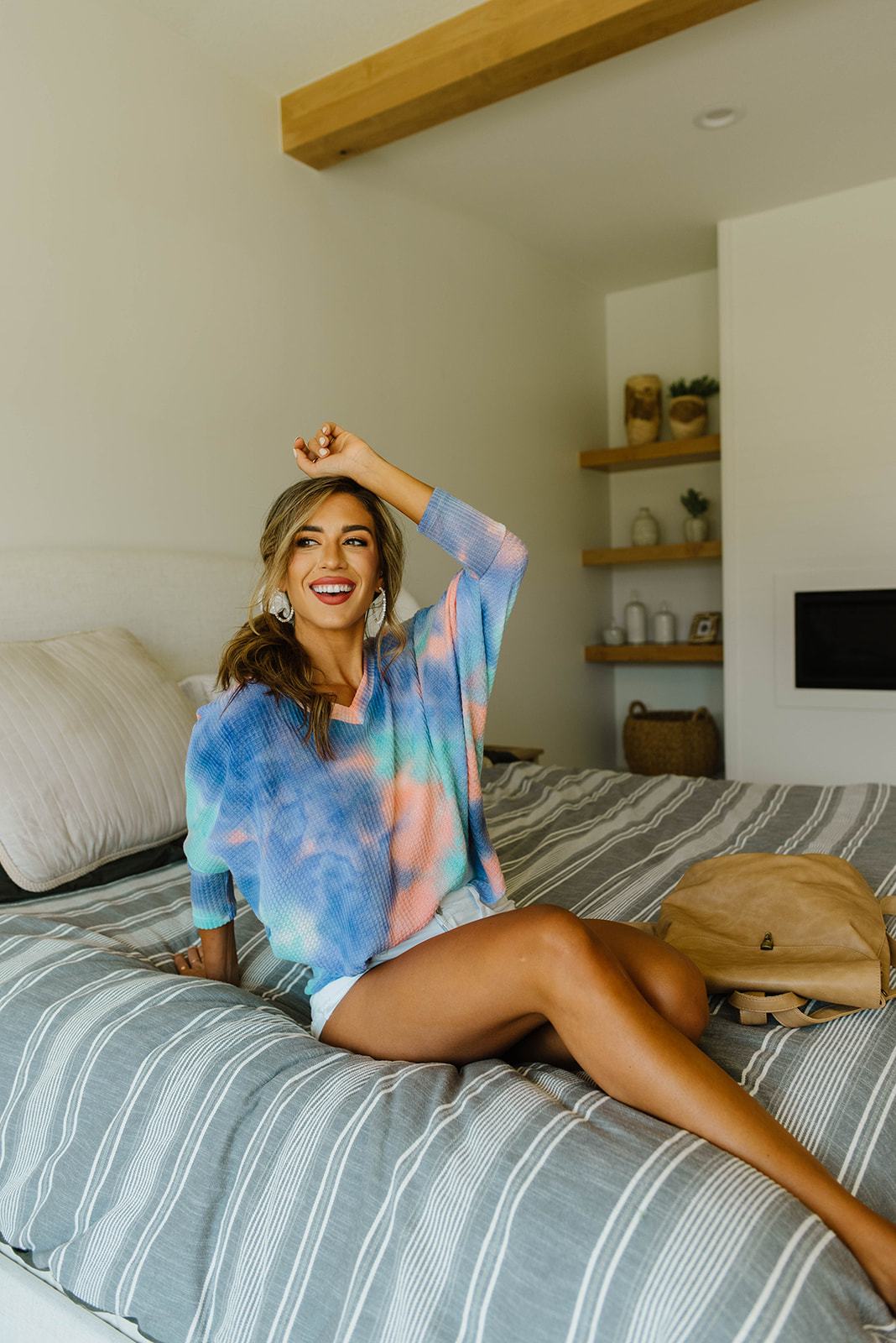 Textured Tie Dye V-Neck Top