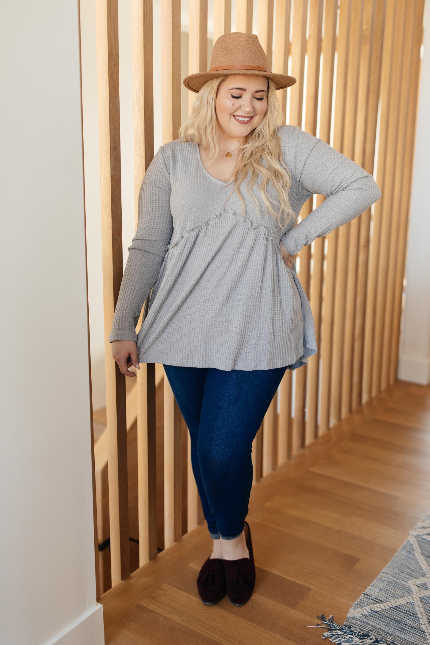 The Right Kind of Attention Top in Heather Gray
