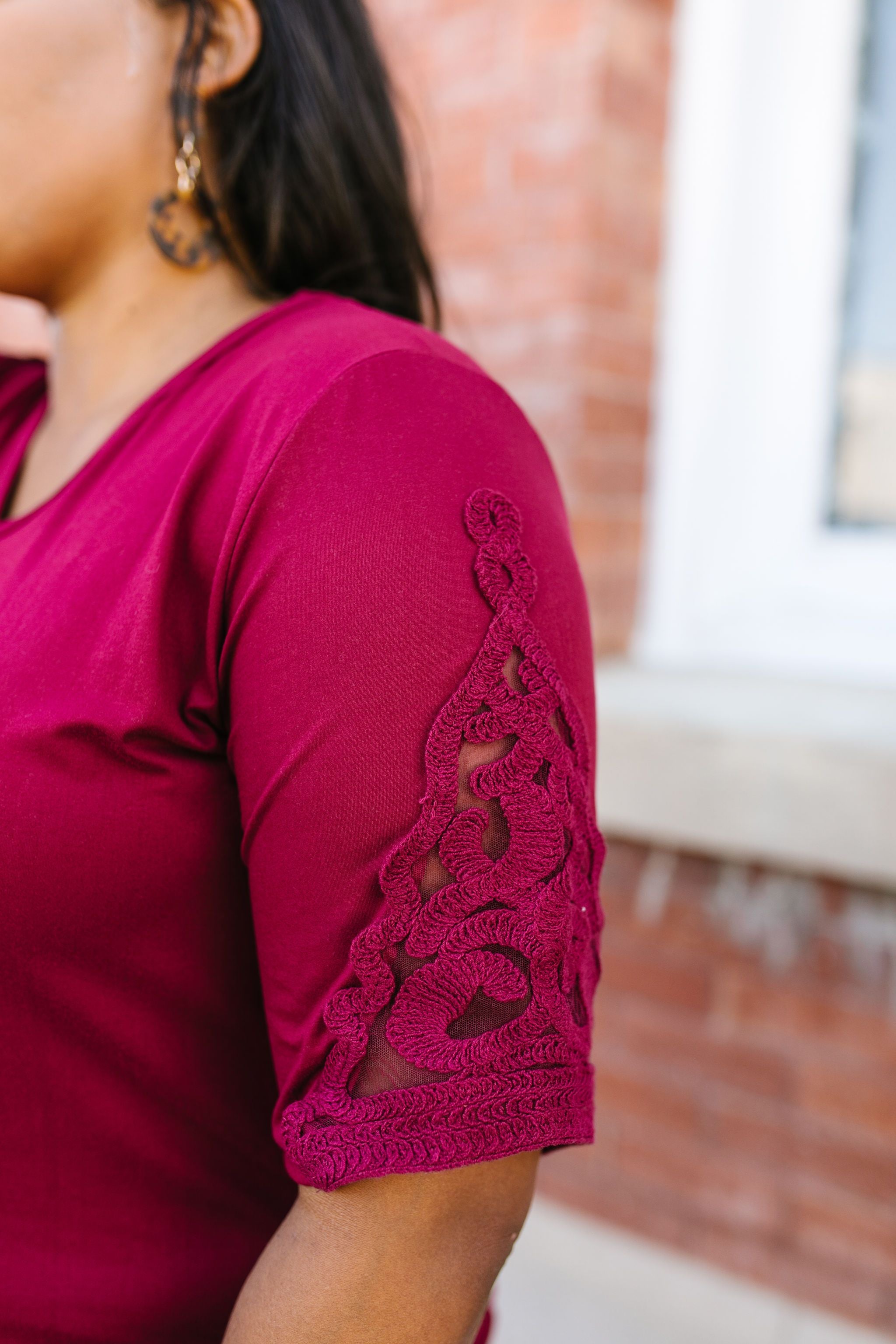 Armed With Lace Top In Burgundy