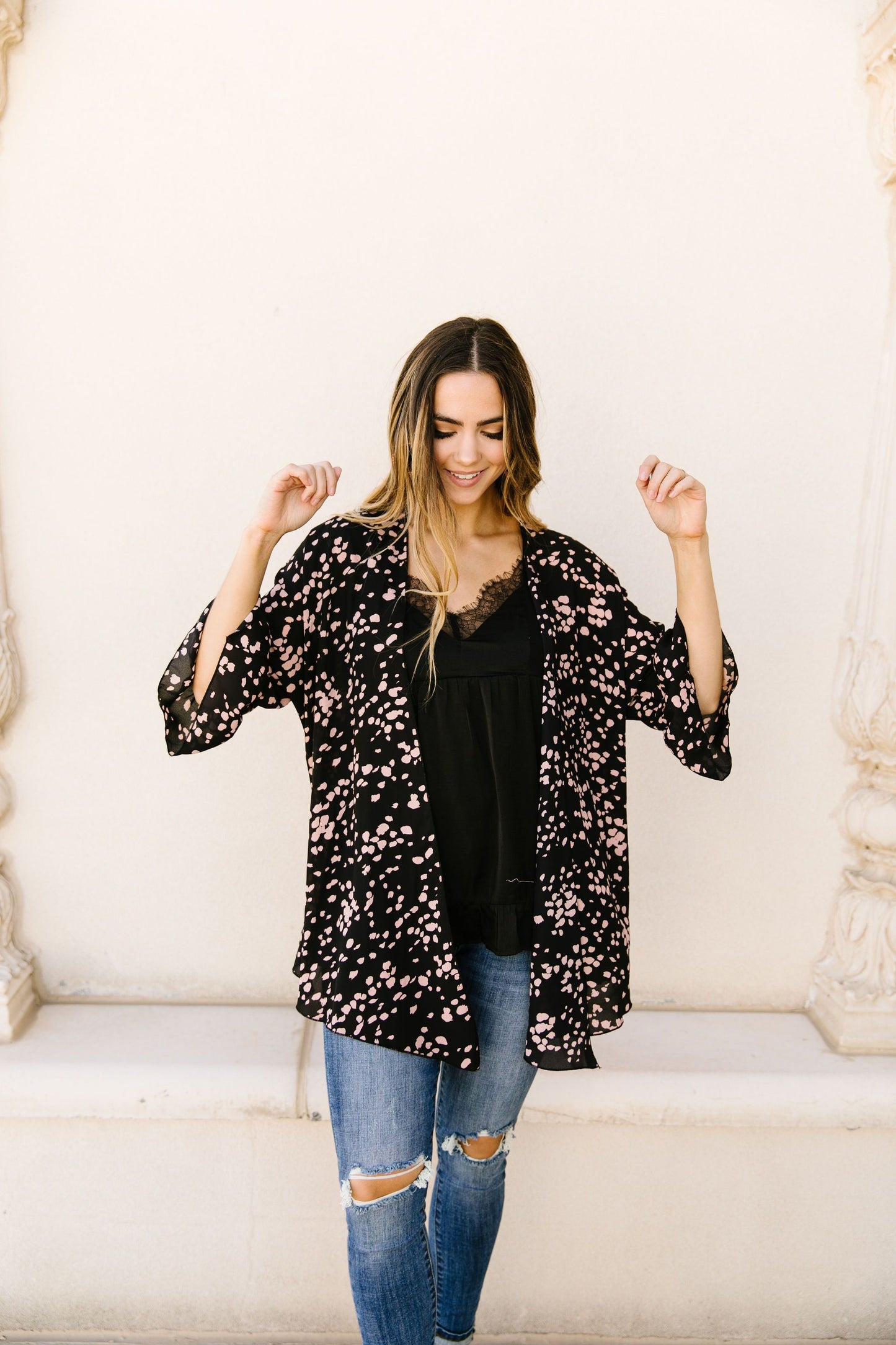 Clusters Cardigan In Black