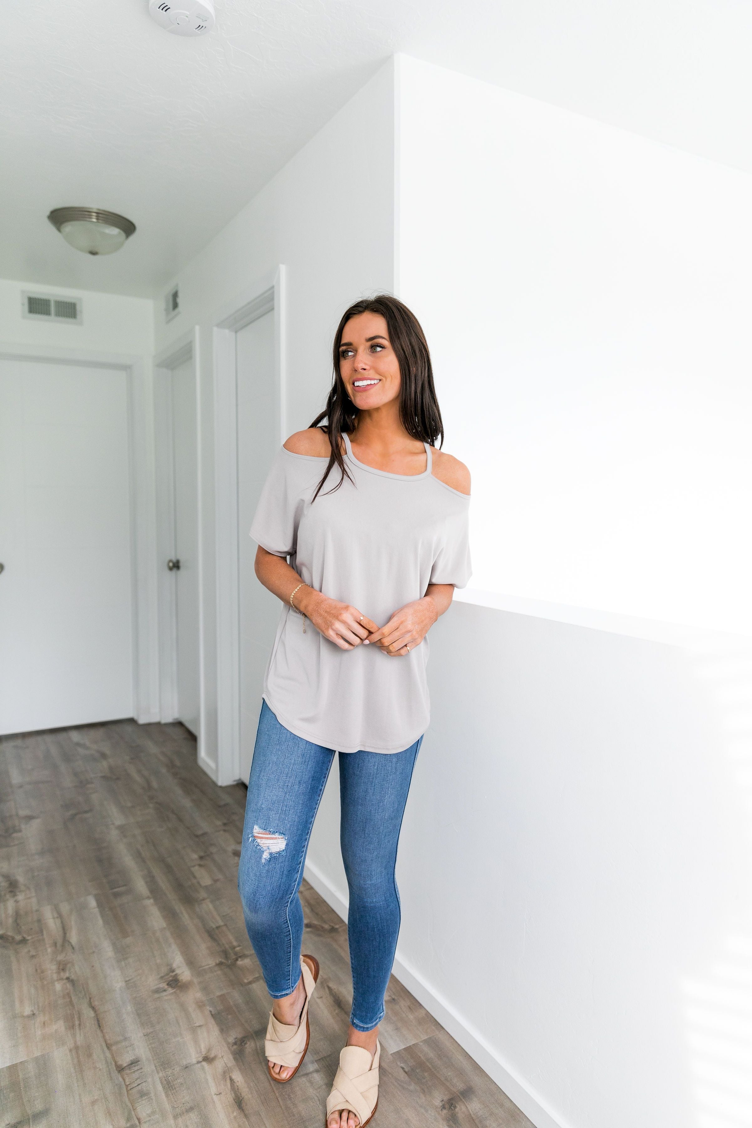 Cutting Edge Cold Shoulder Top In Taupe