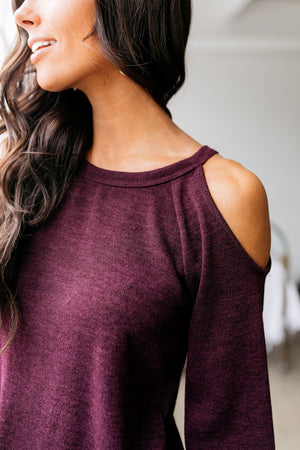 Dare To Bare Pocketed Top In Eggplant