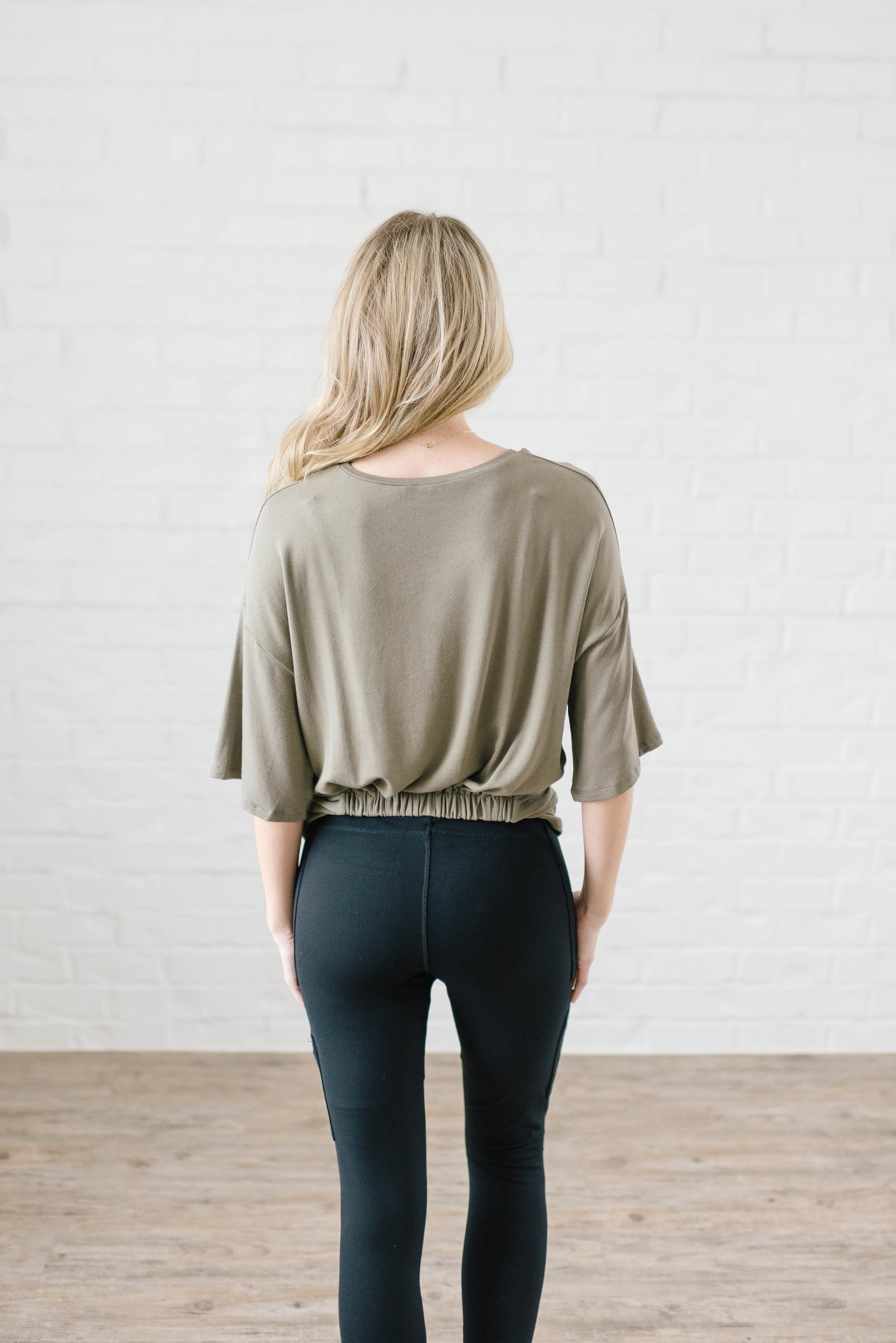 Feeling Knotty Tee in Olive