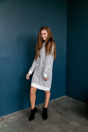 Georgia On My Mind Dress In Gray + White - ALL SALES FINAL