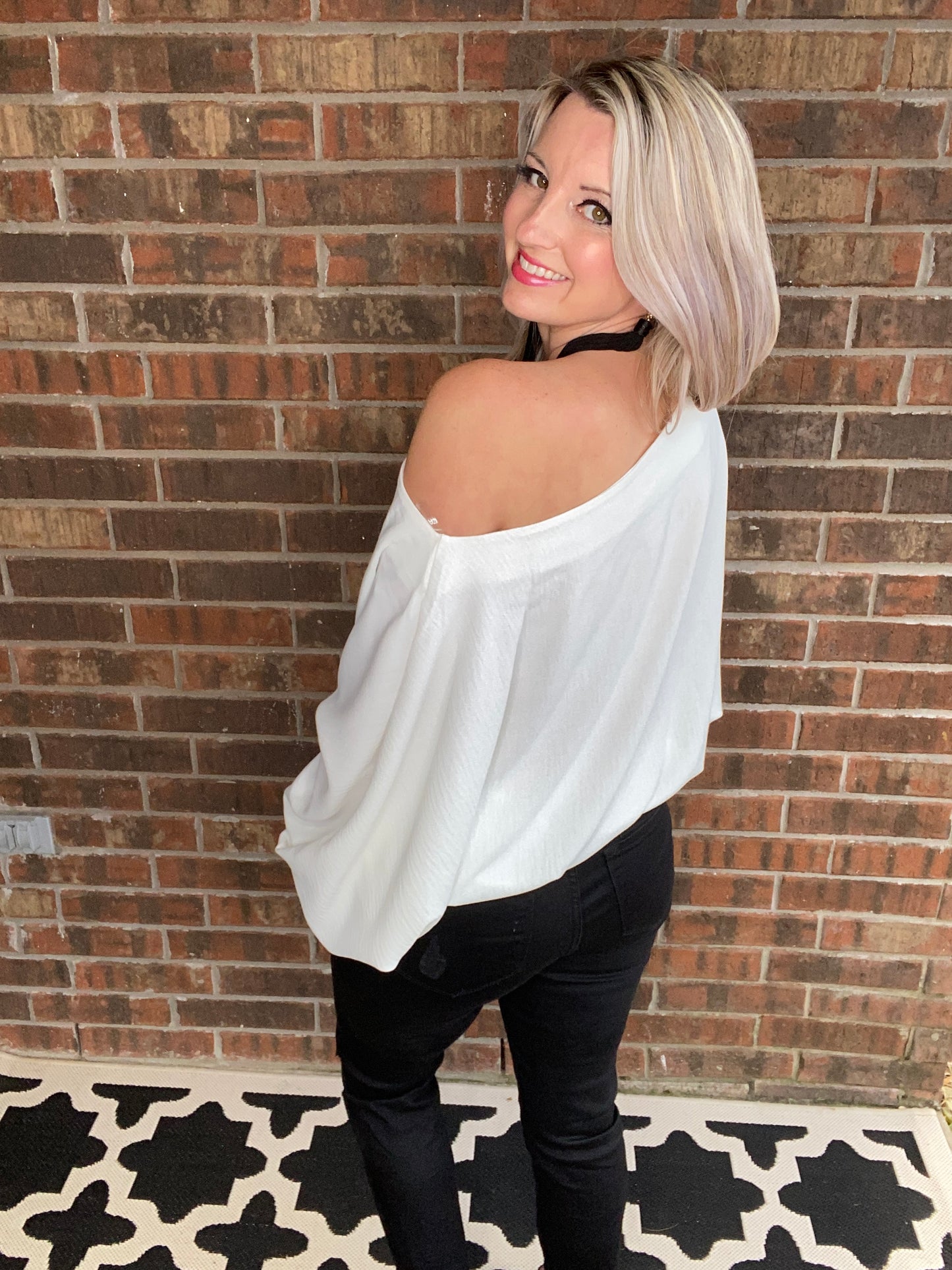 Off My Shoulder, Off My Mind Blouse