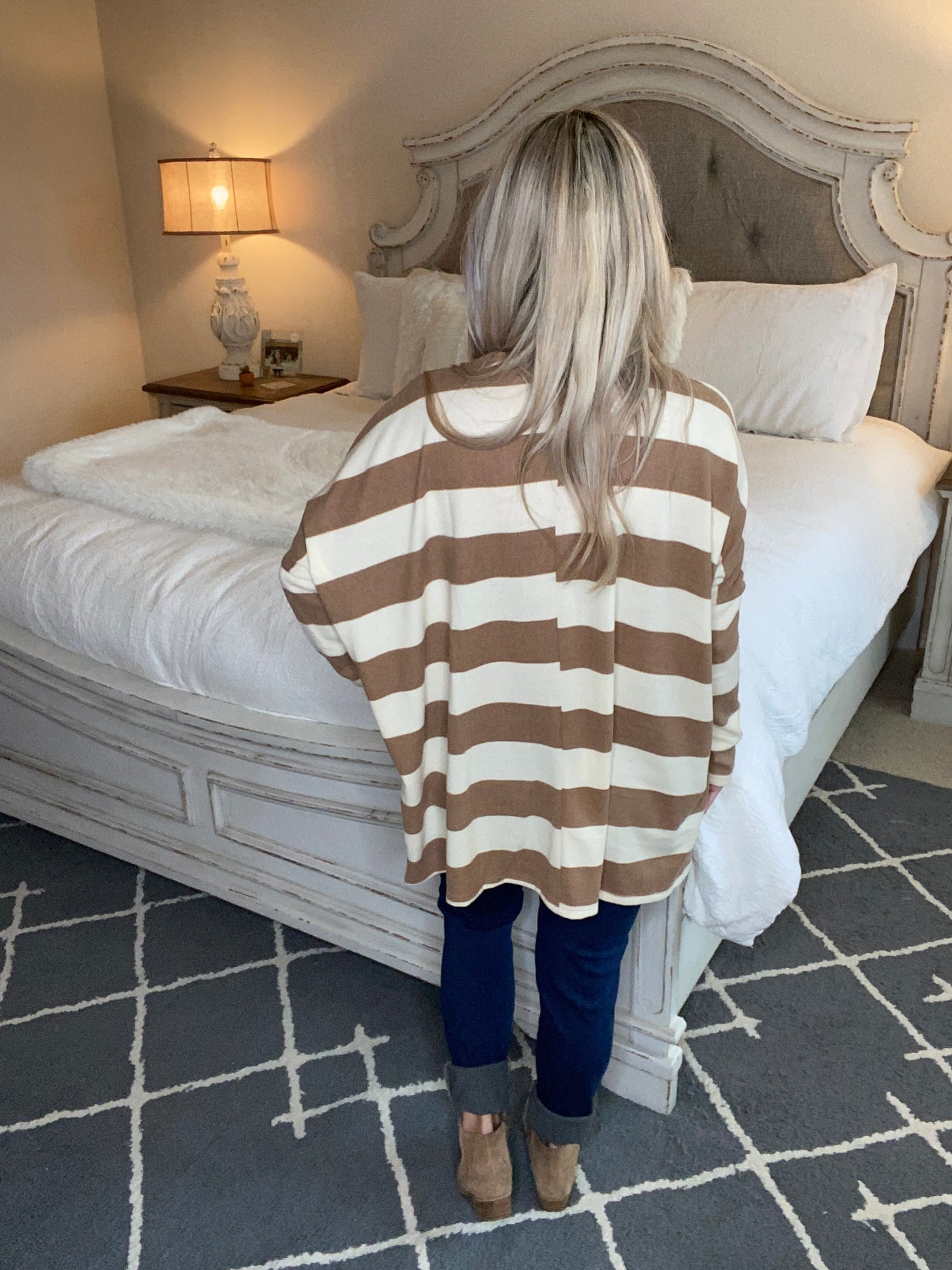 Horizontal Lines Top in Taupe