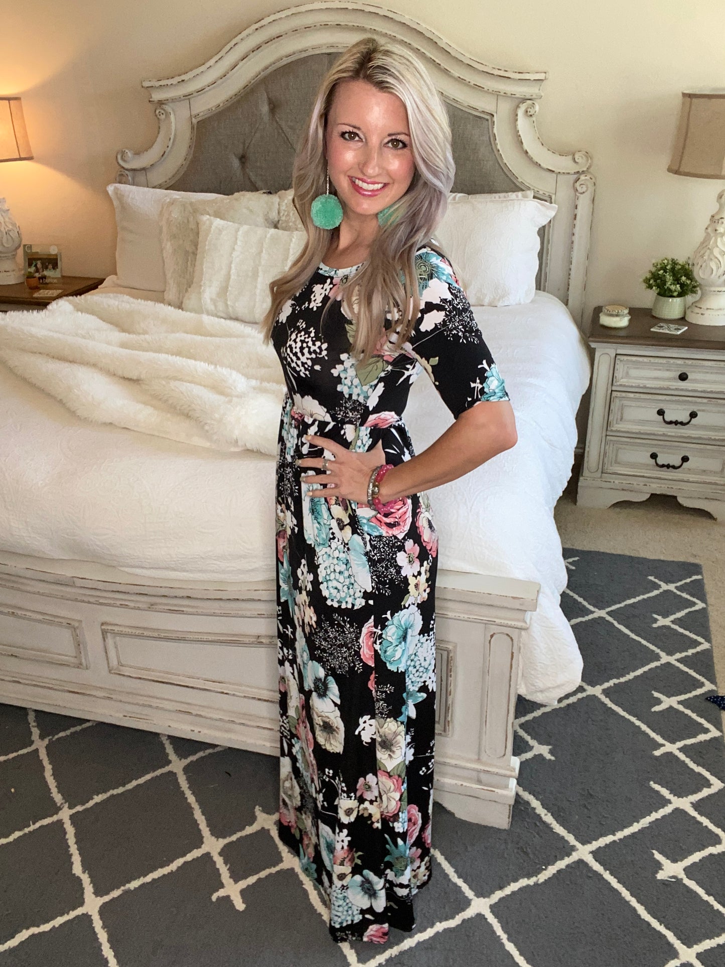 Date Night Maxi in Black