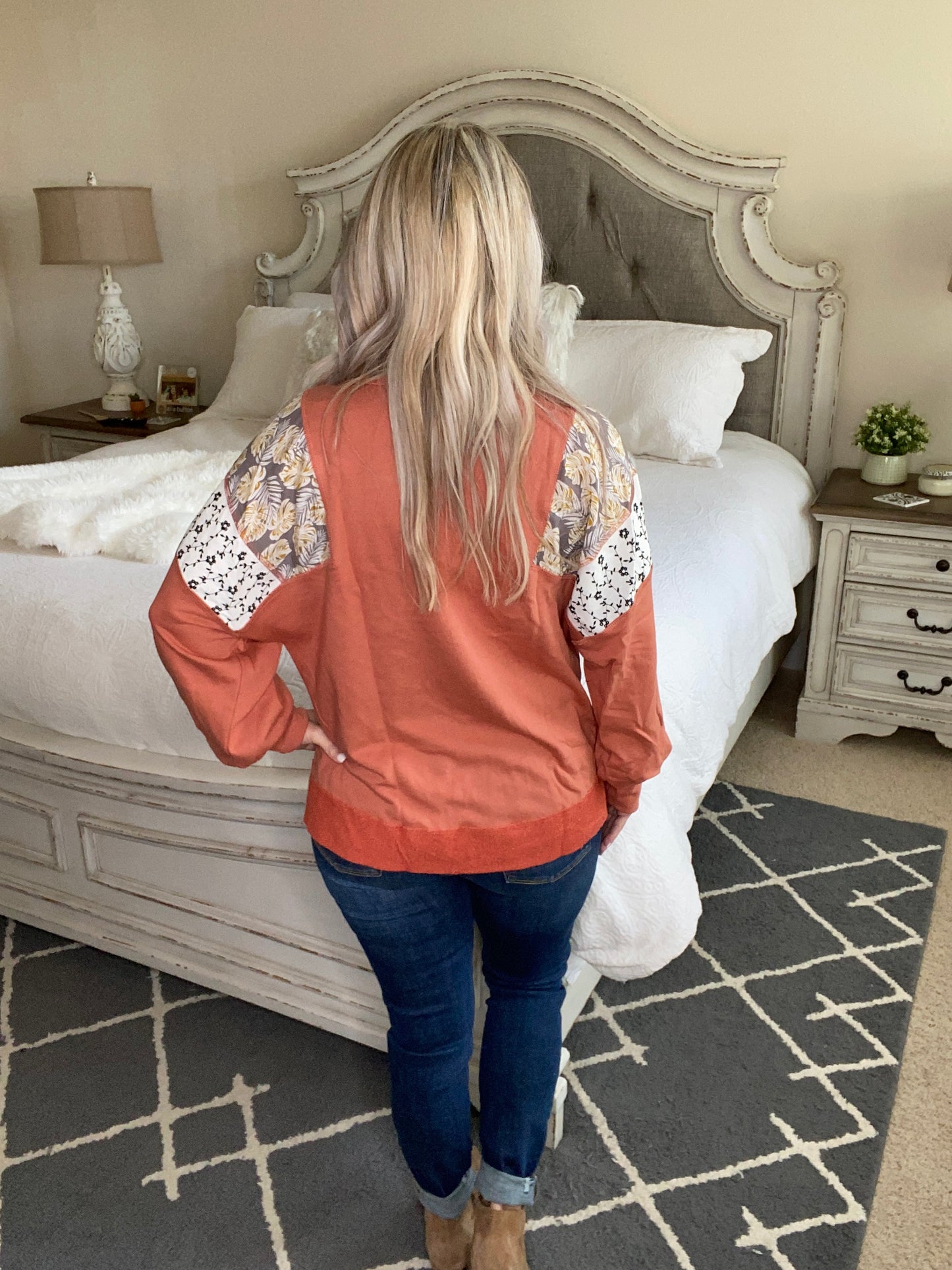 Life Is Peachy Top