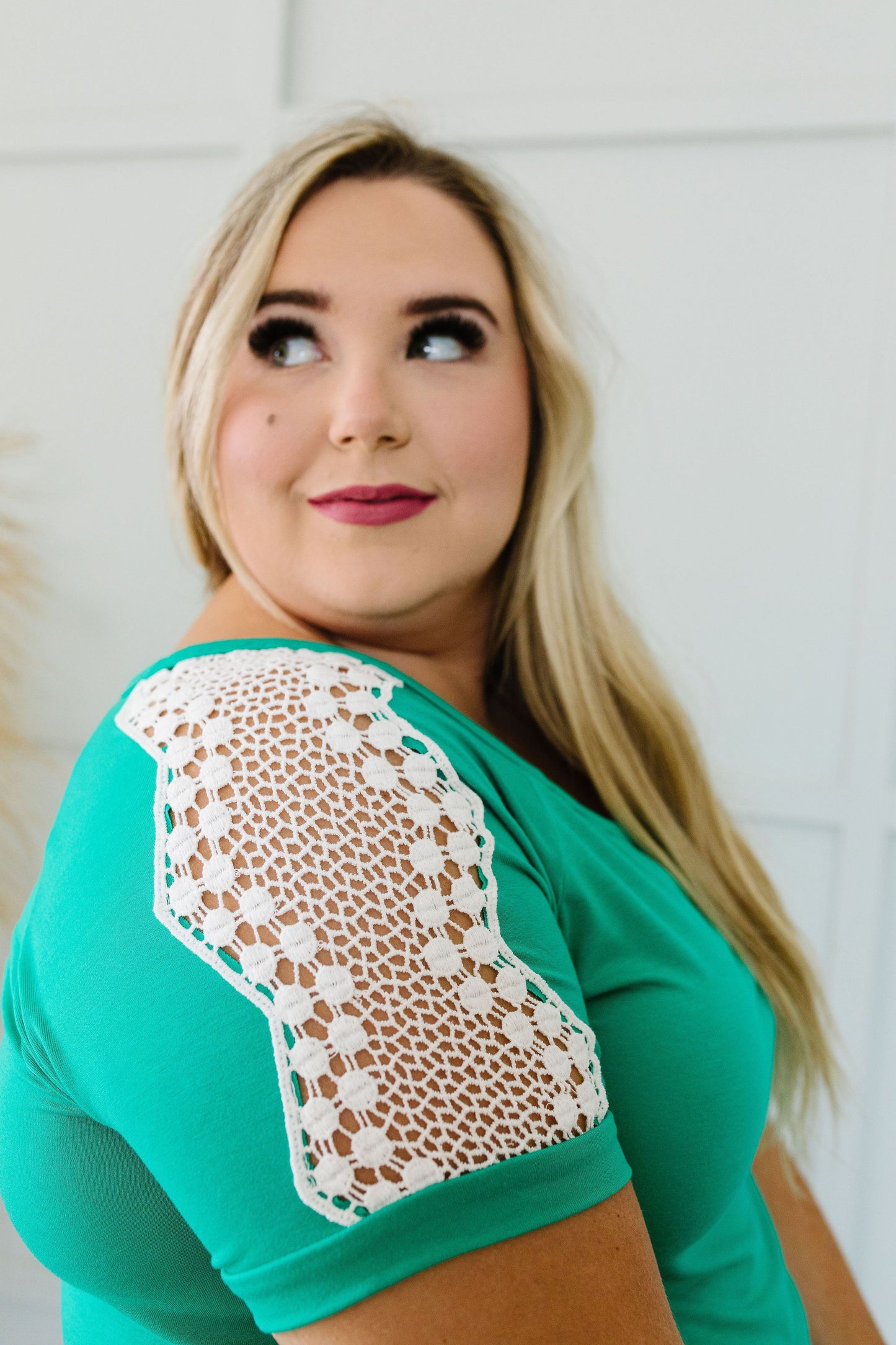 Lace Up The Sleeve Top In Green