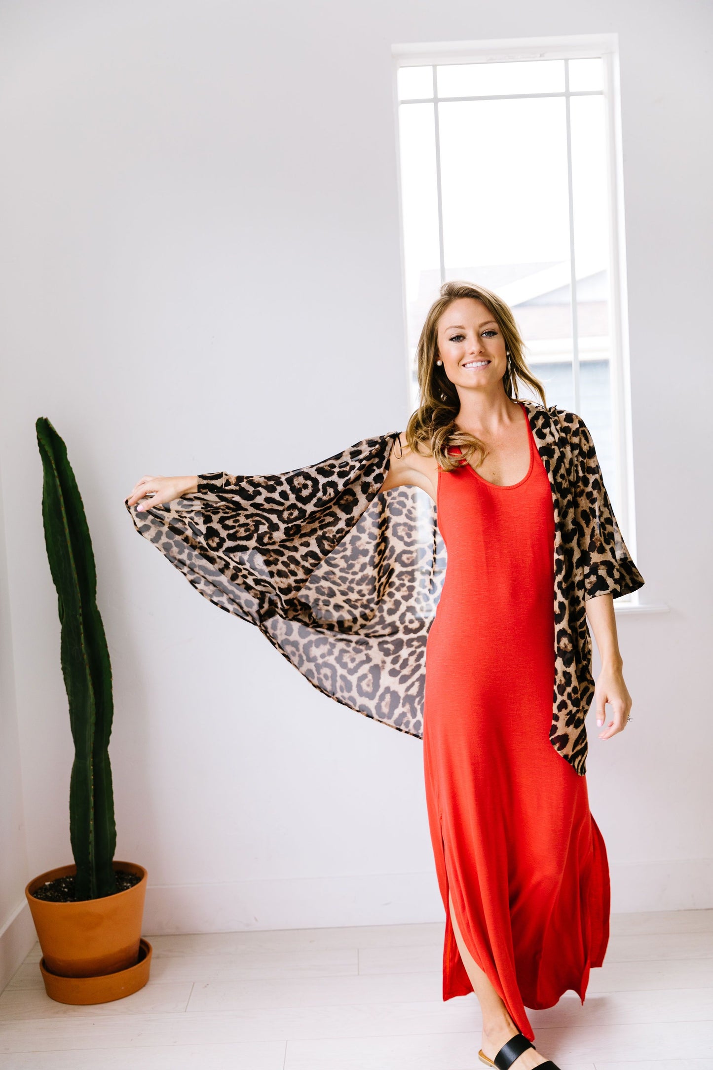 Lightweight Leopard Kimono