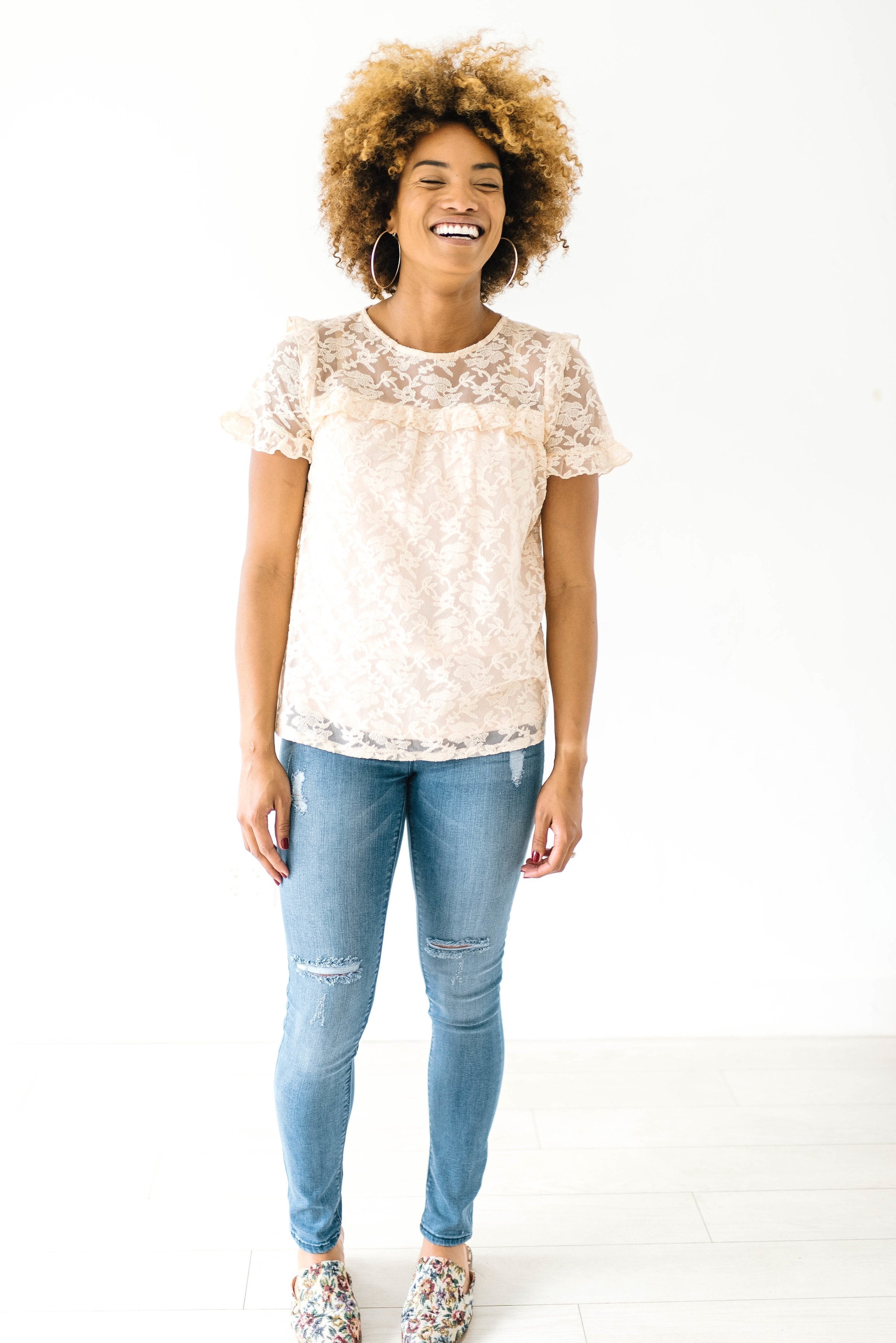 Lynden Lace Top In Pale Peach